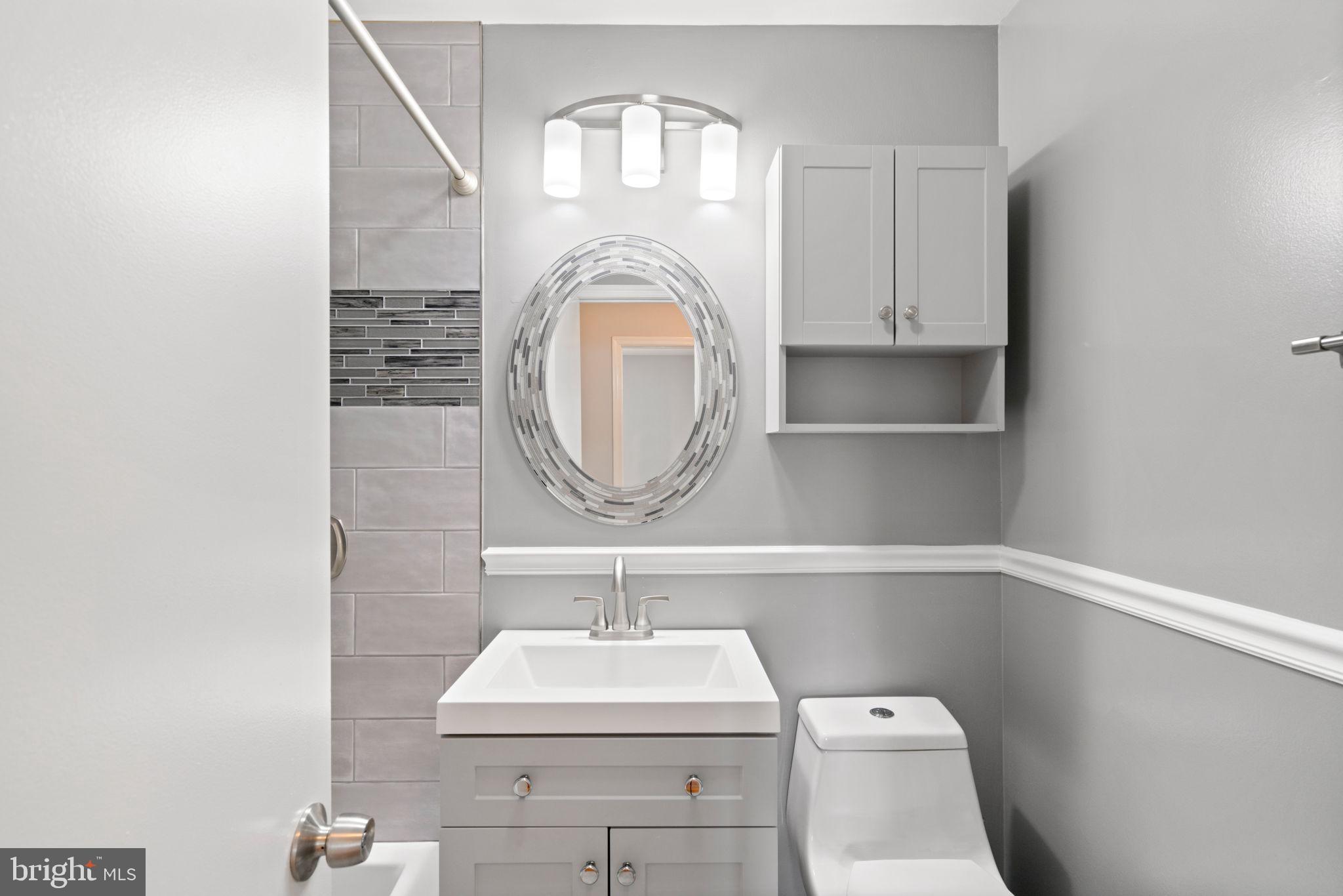 KINGS PARK - Residential Lease