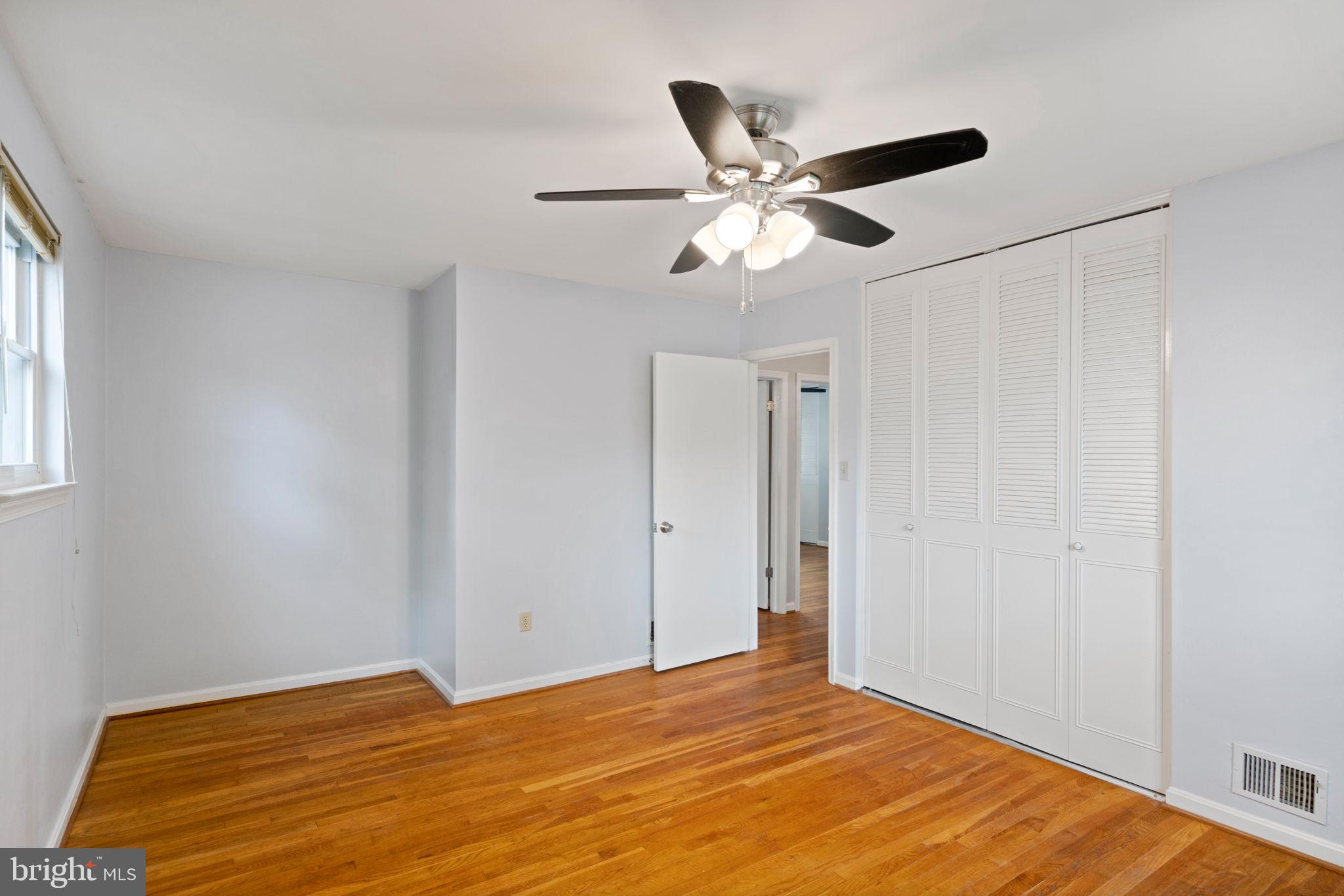 KINGS PARK - Residential Lease