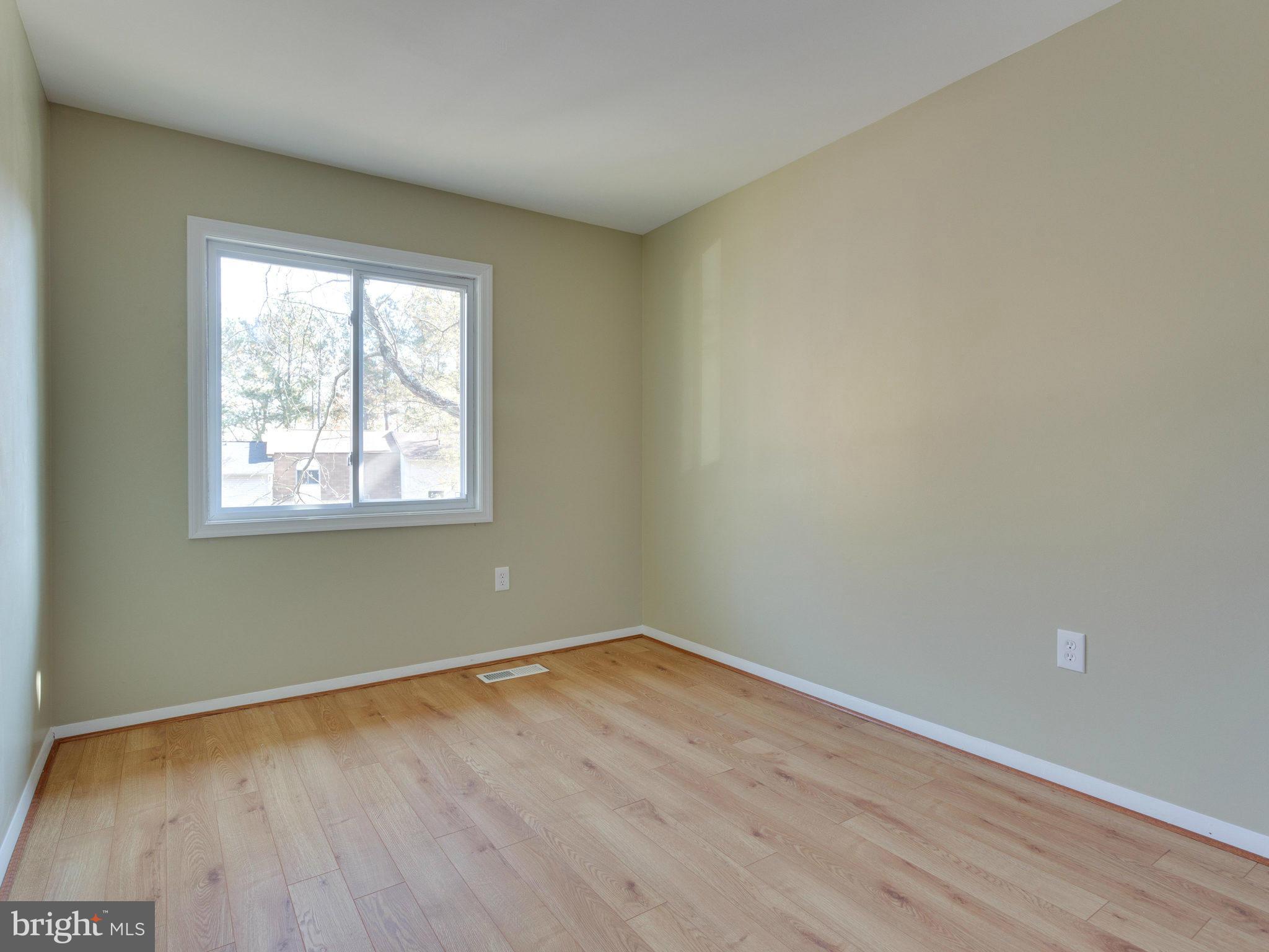 LAKE RIDGE - Residential