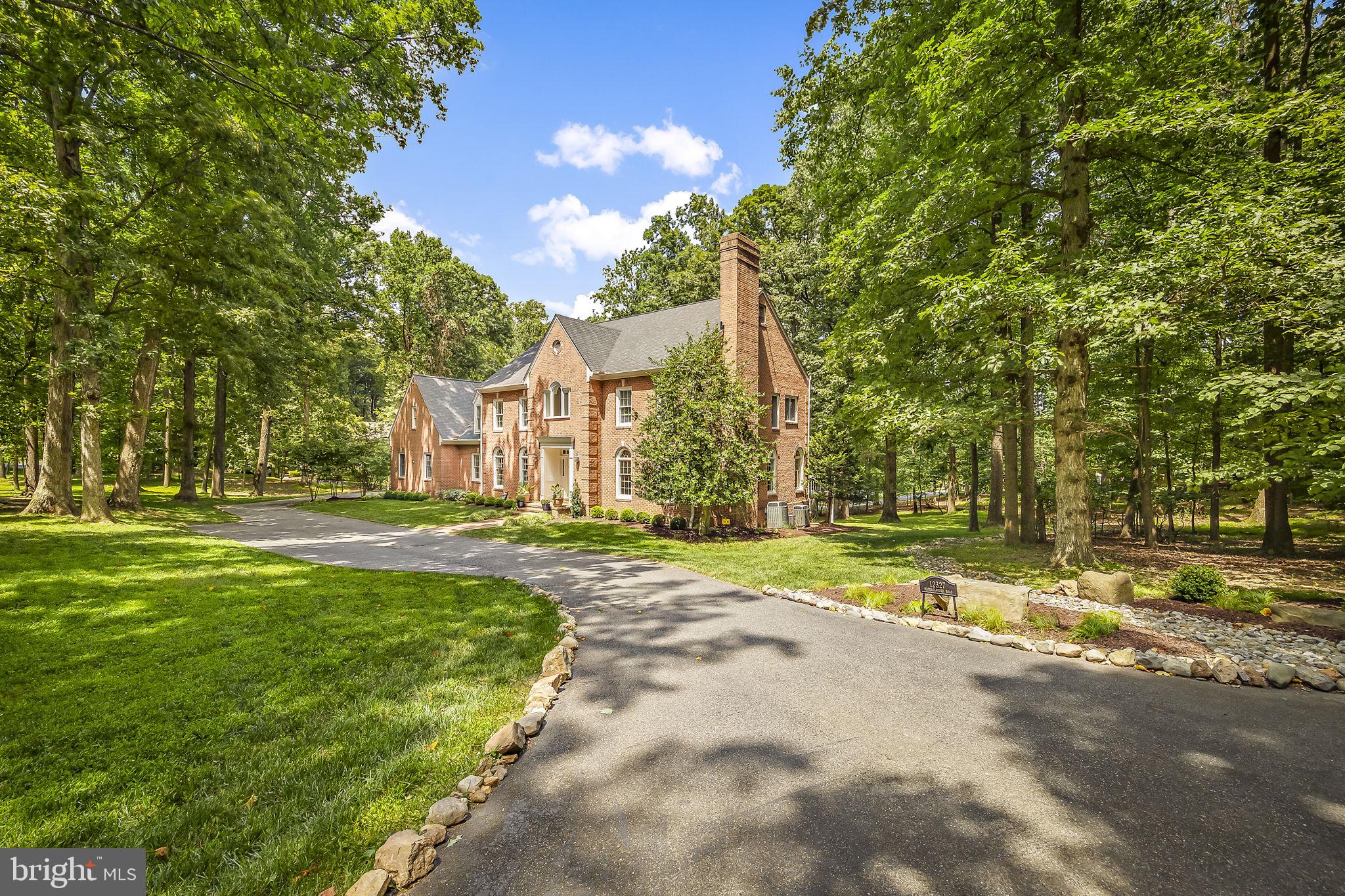 LAURELFORD - Residential