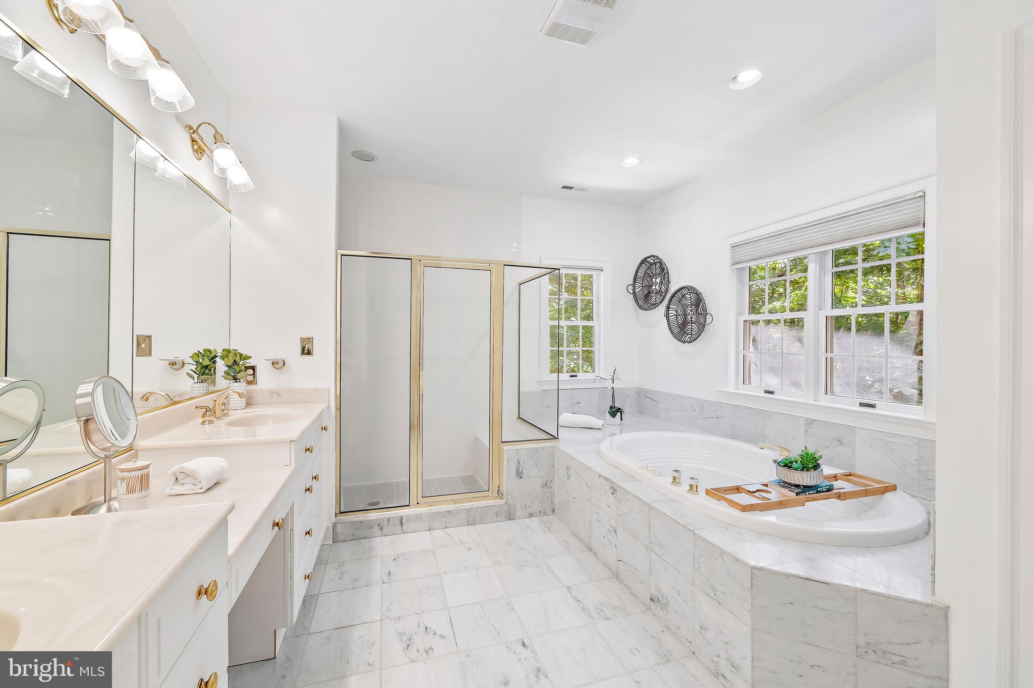 LAURELFORD - Residential