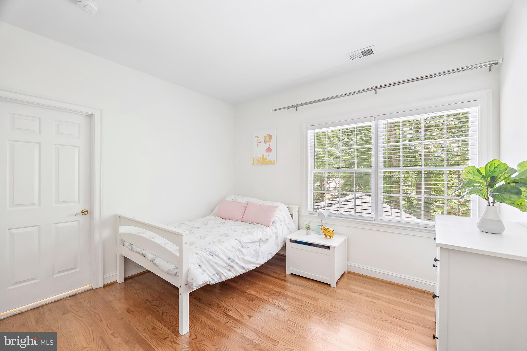 LAURELFORD - Residential