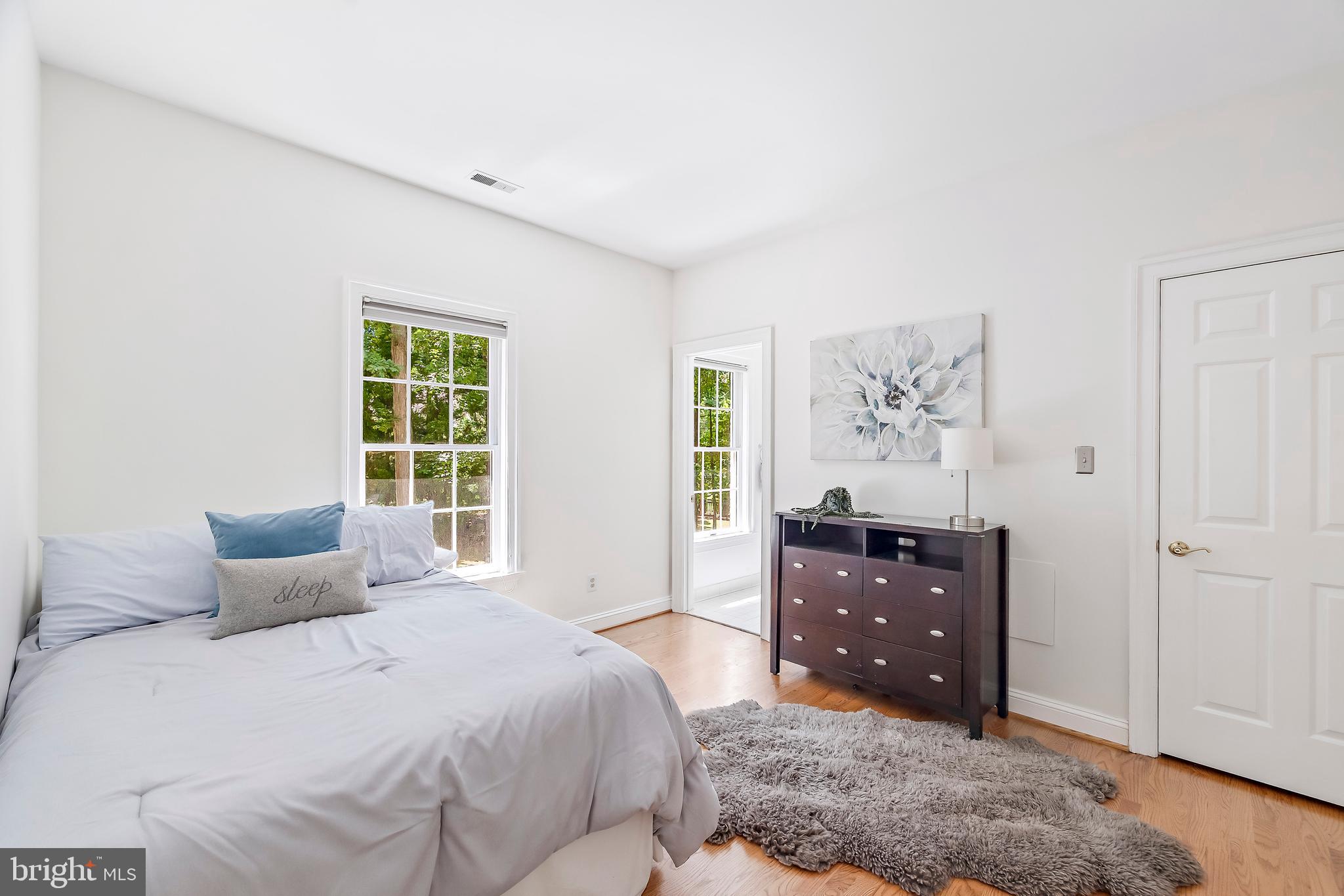 LAURELFORD - Residential