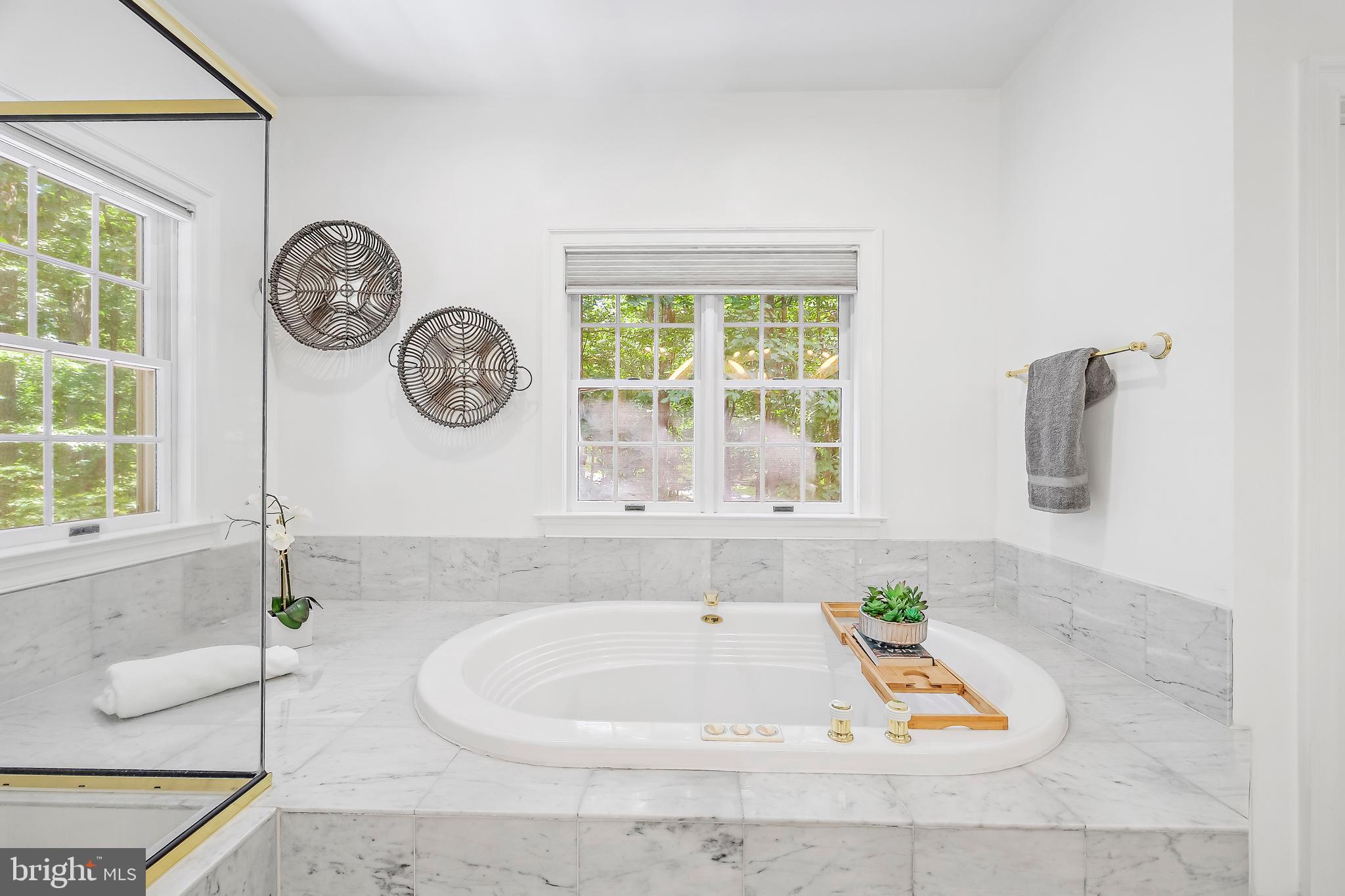 LAURELFORD - Residential