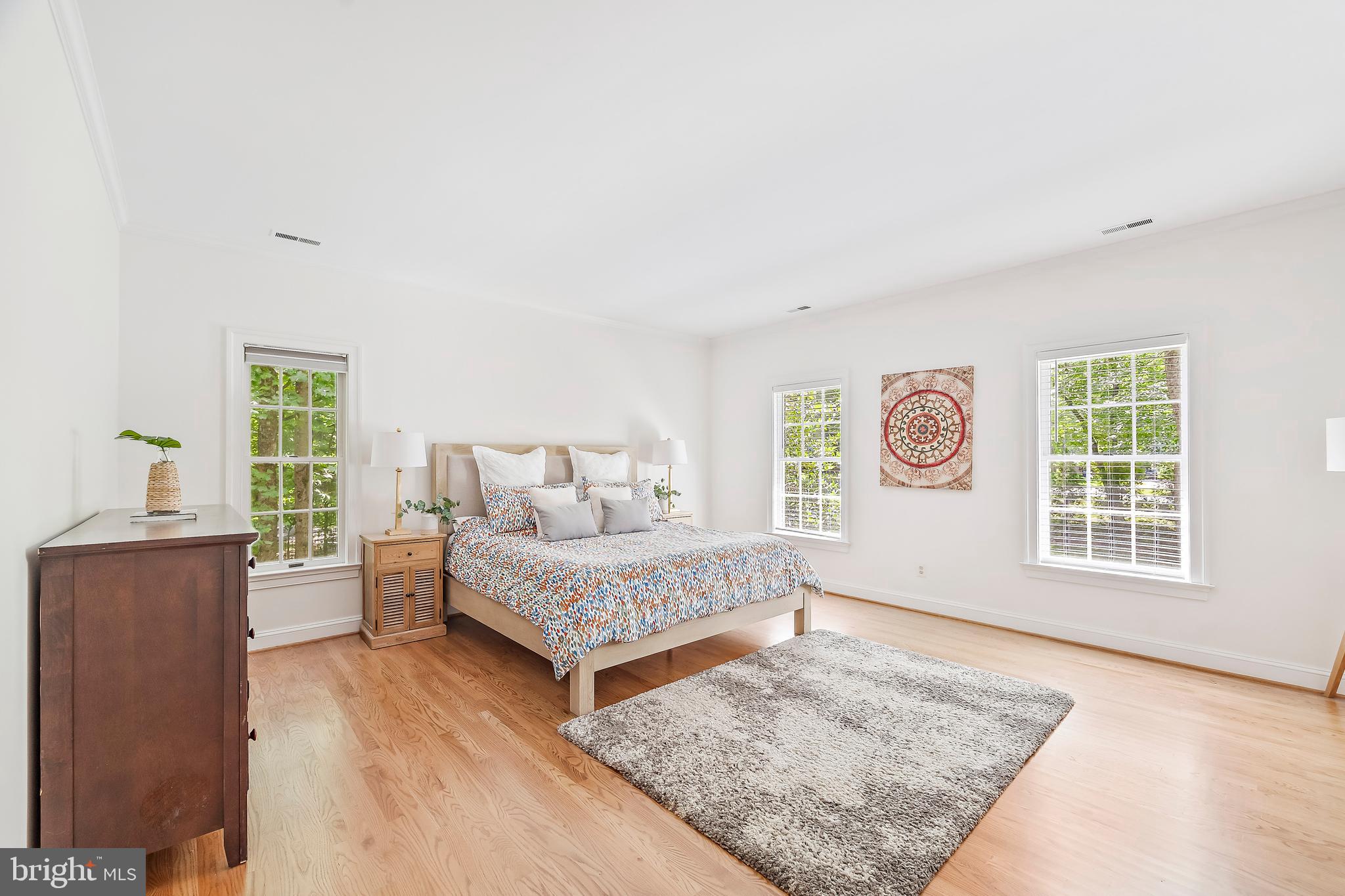 LAURELFORD - Residential