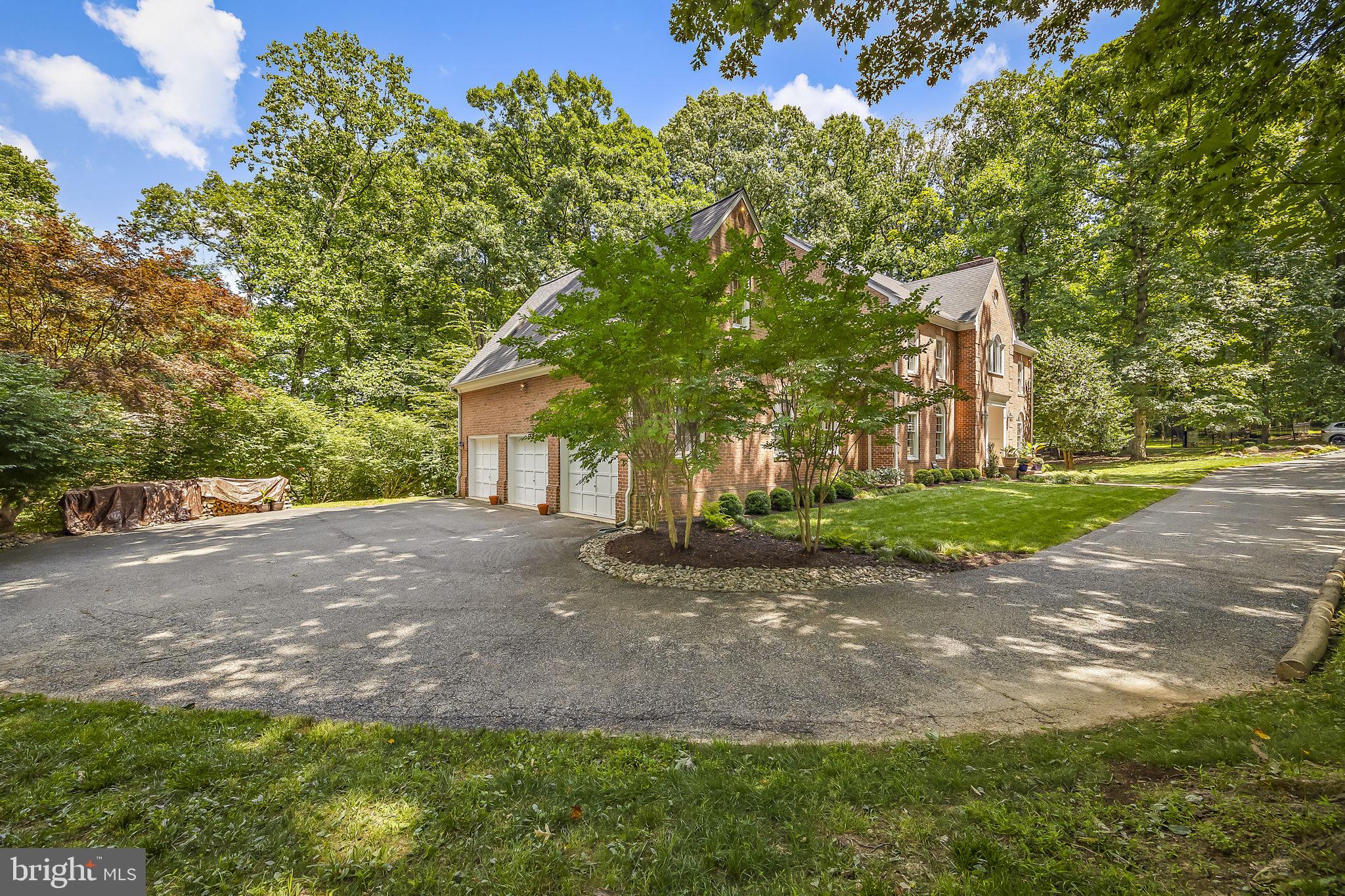 LAURELFORD - Residential