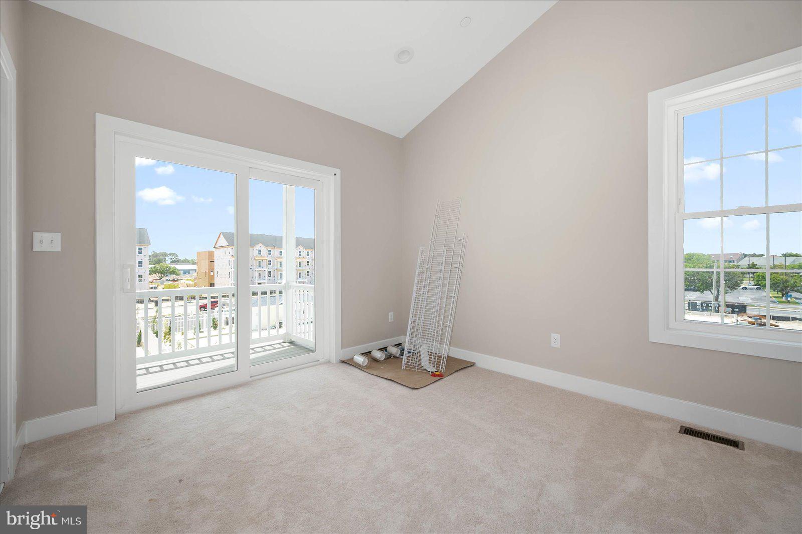 CAINE WOODS - Residential