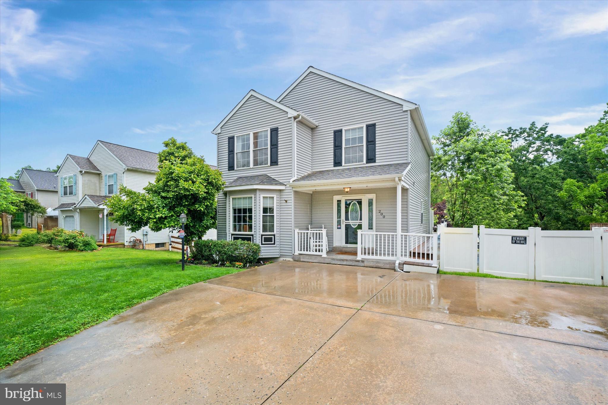 200 N MILL ROAD