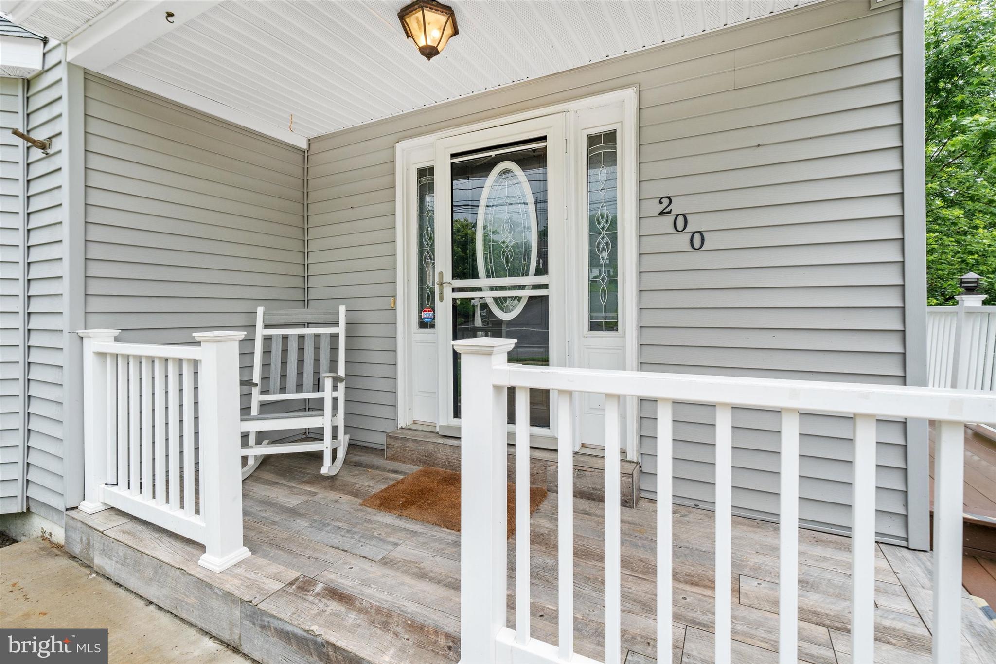 200 N MILL ROAD