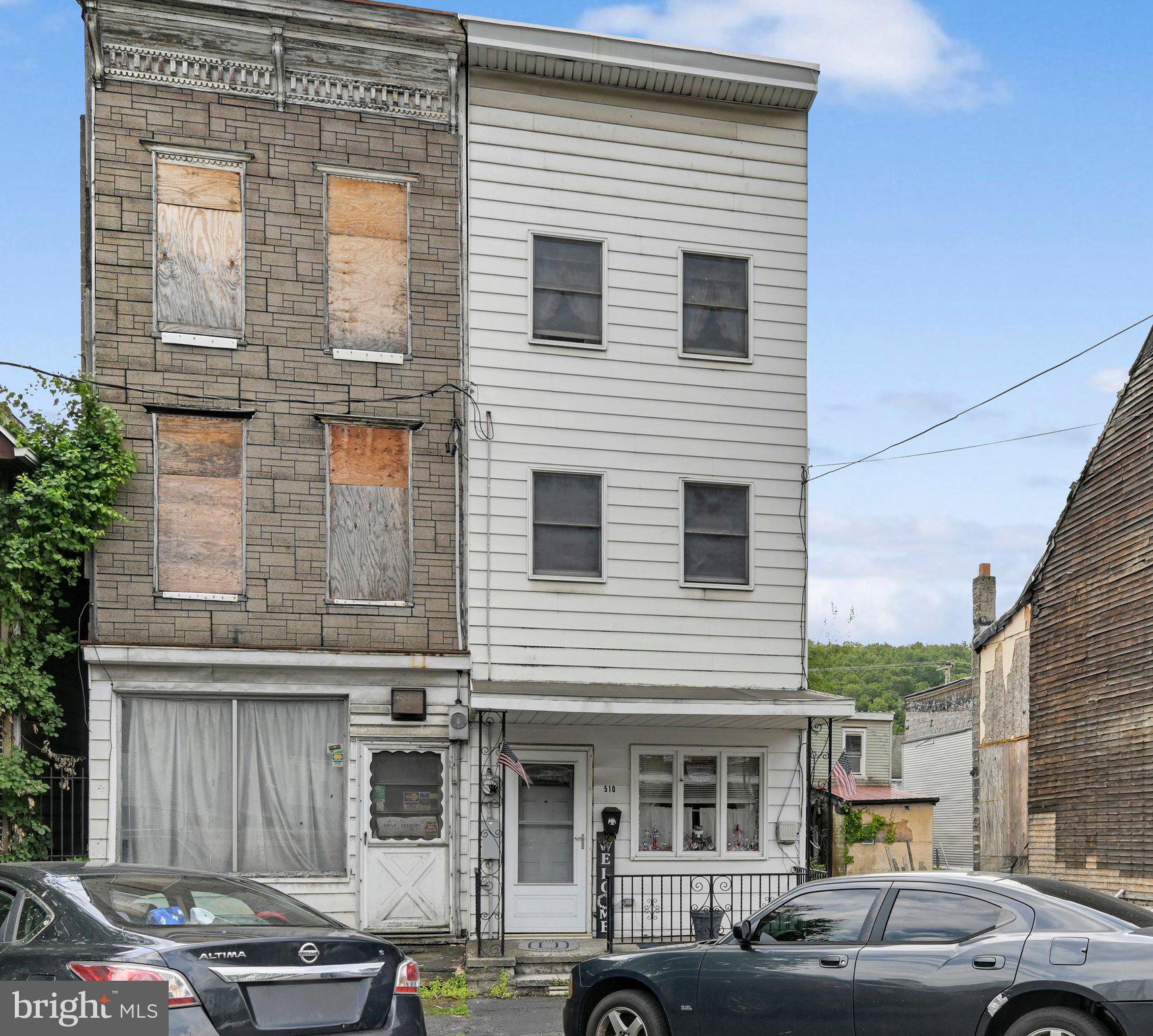 510 W CENTRE STREET