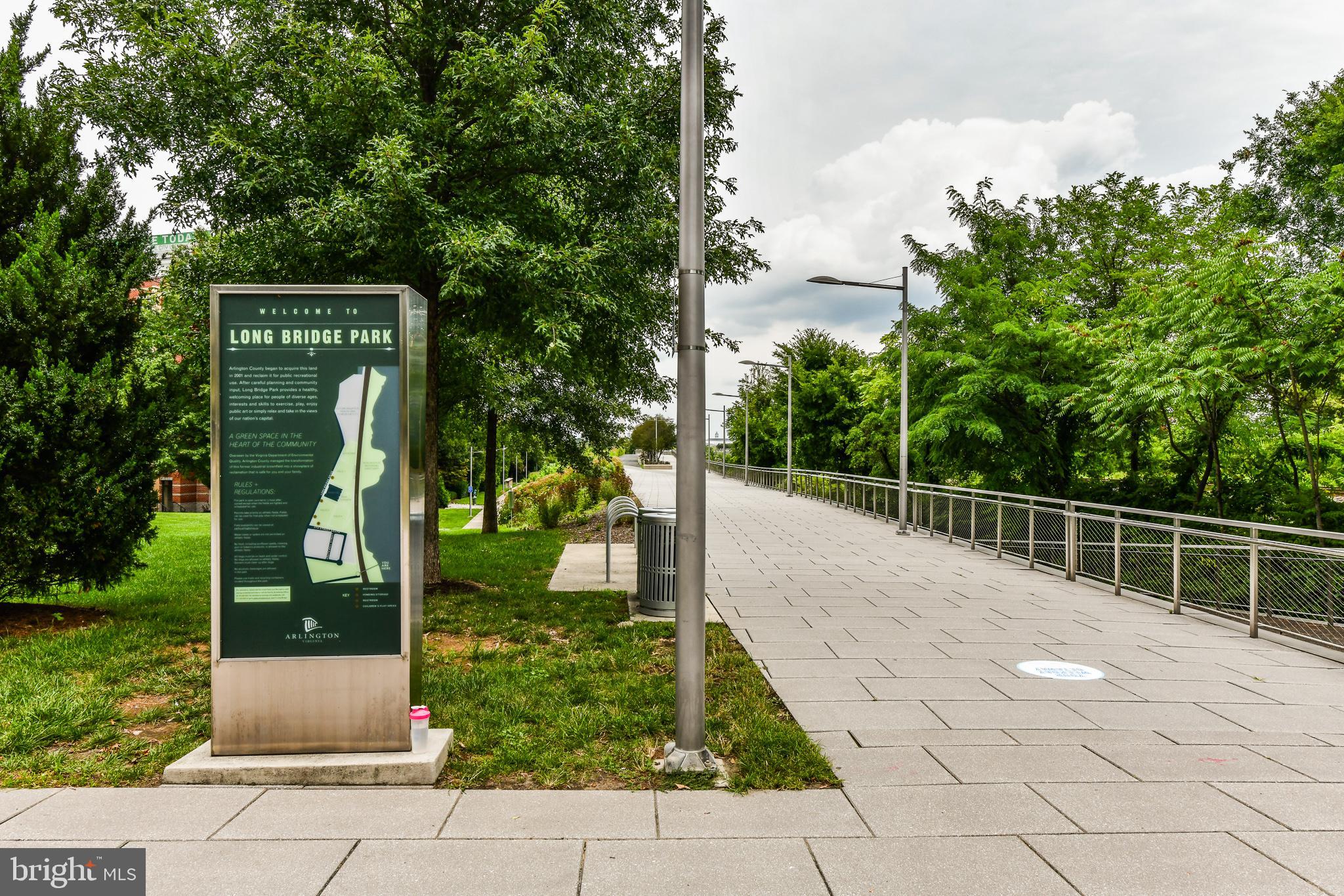 CRYSTAL CITY - Residential Lease