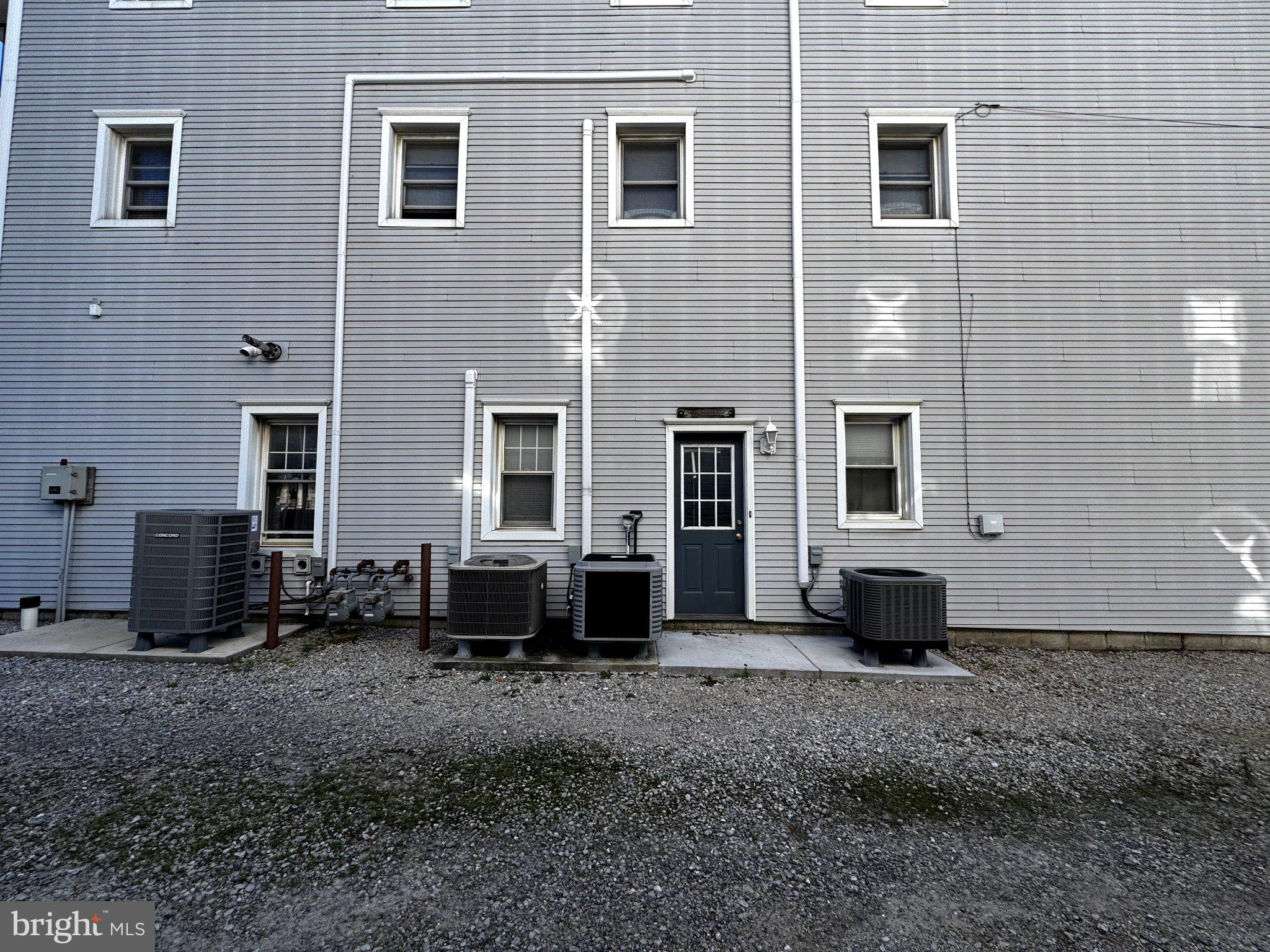 111 HIGH STREET