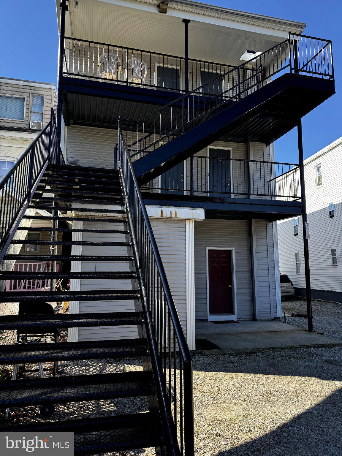 111 HIGH STREET