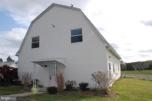 SERENITY FARM - Residential Lease