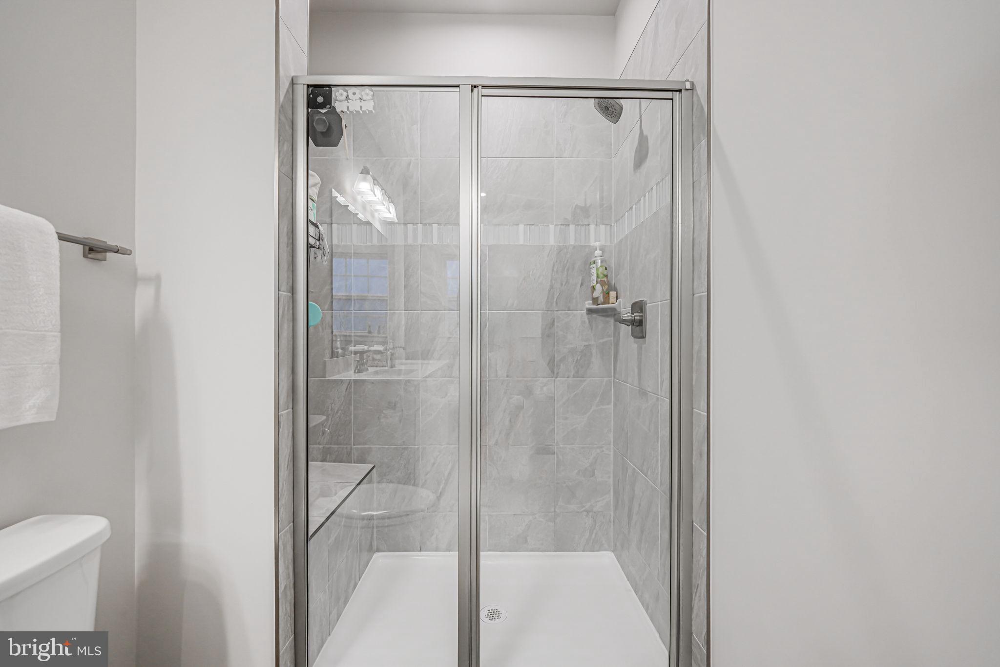 ARCOLA TOWN CENTER - Residential