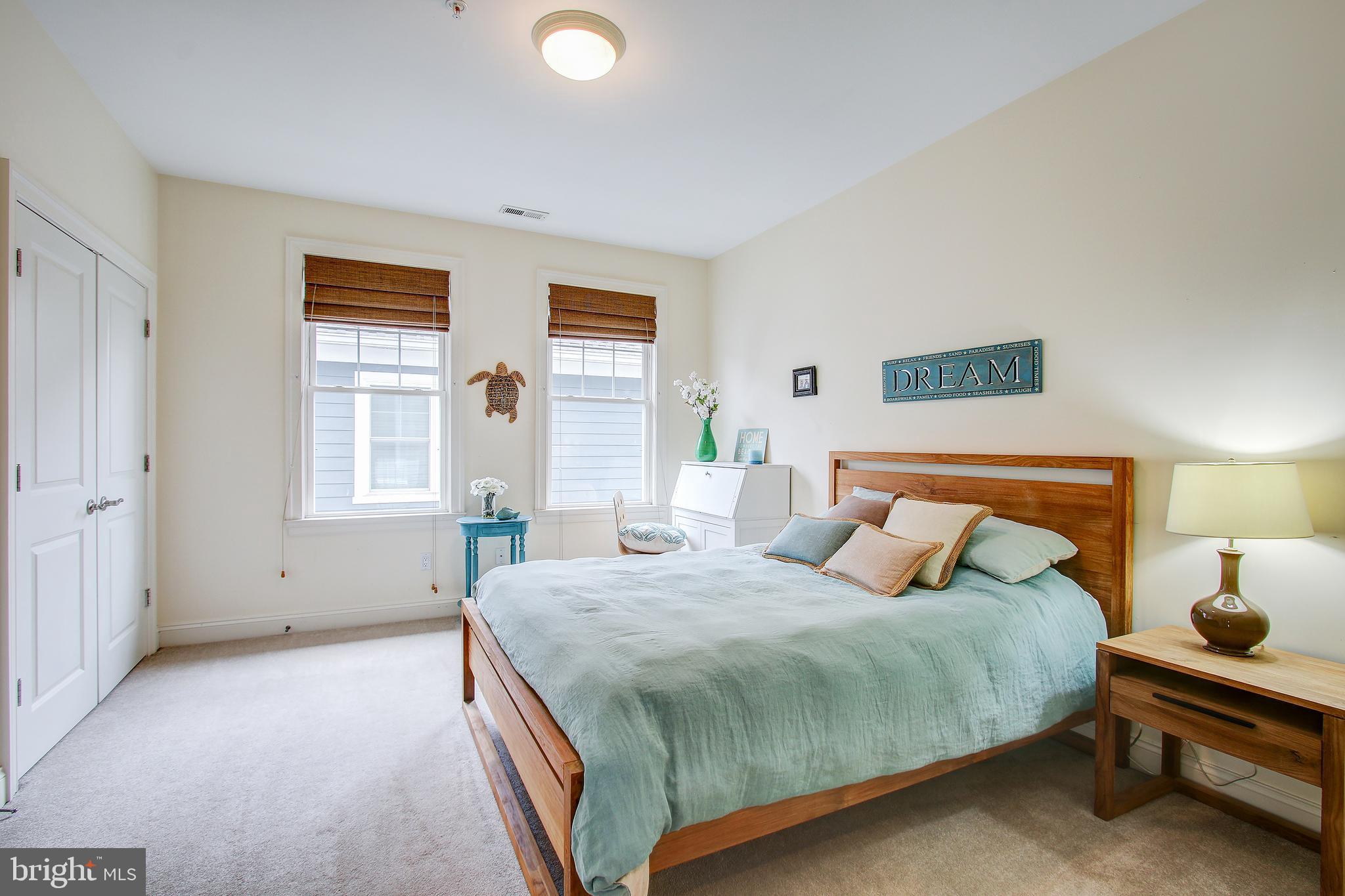 NORTH BETHESDA GROVE - Residential