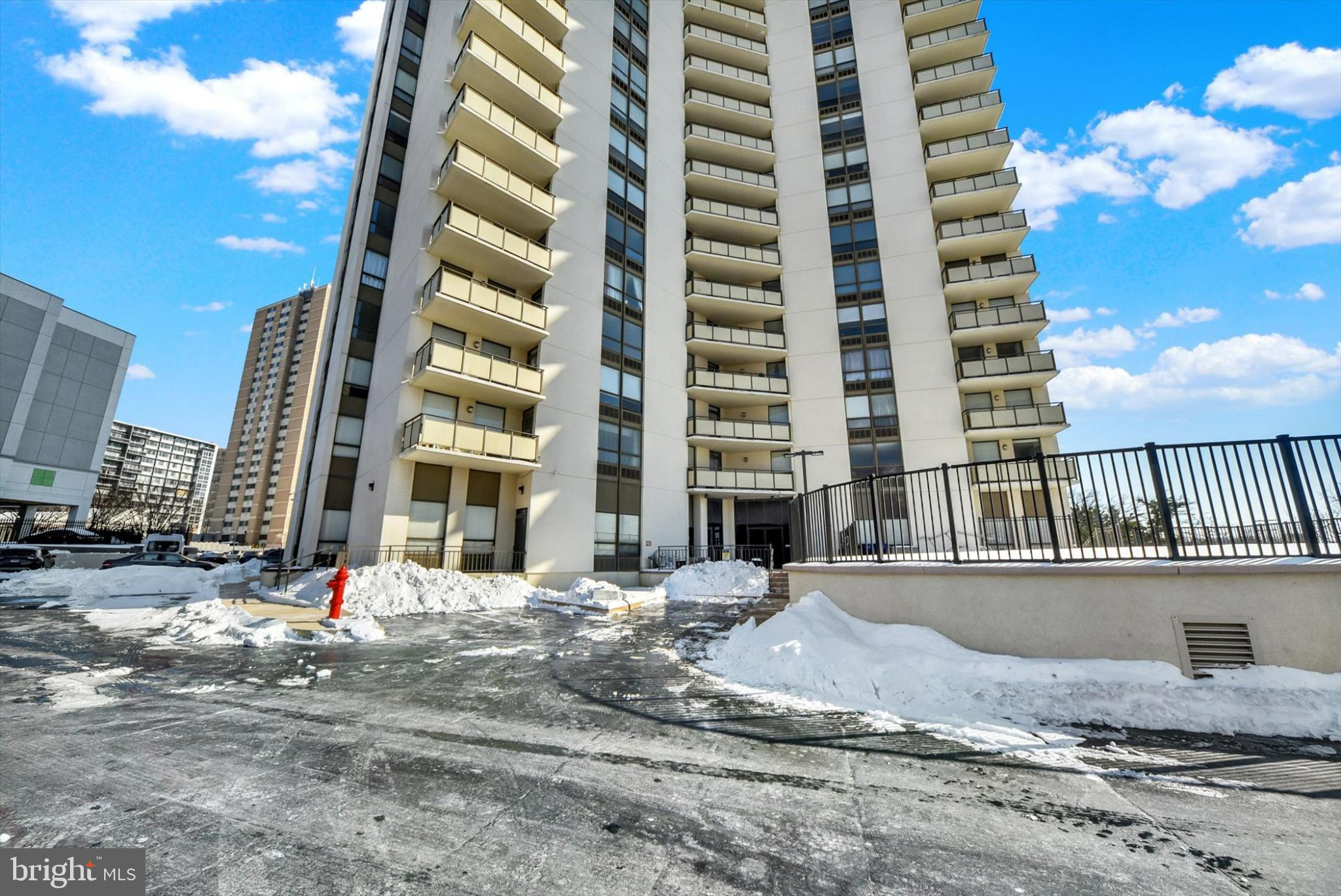 205 E JOPPA ROAD 1604