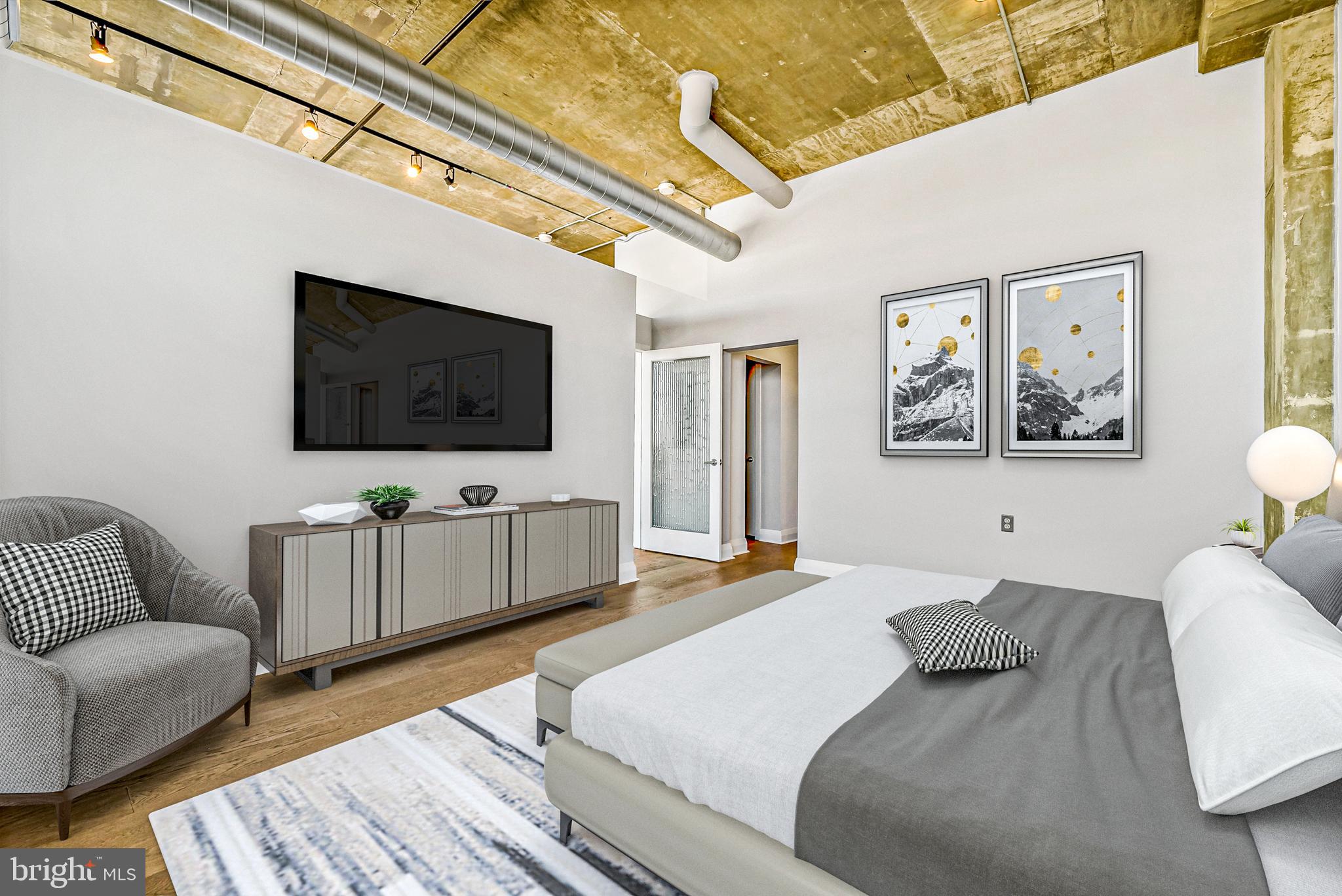 OLD CITY - Residential