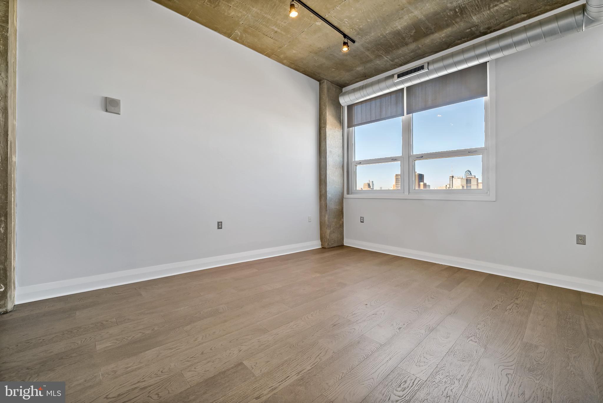 OLD CITY - Residential