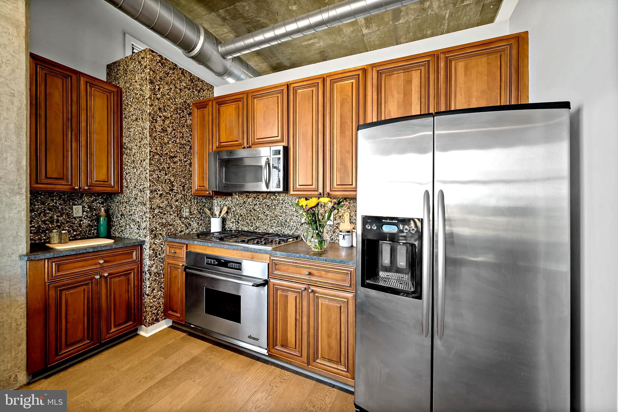 OLD CITY - Residential