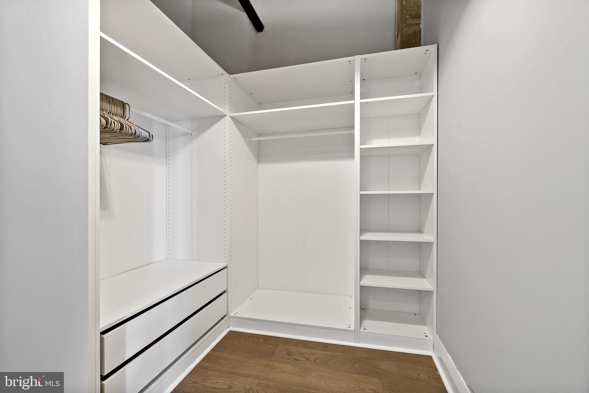 OLD CITY - Residential