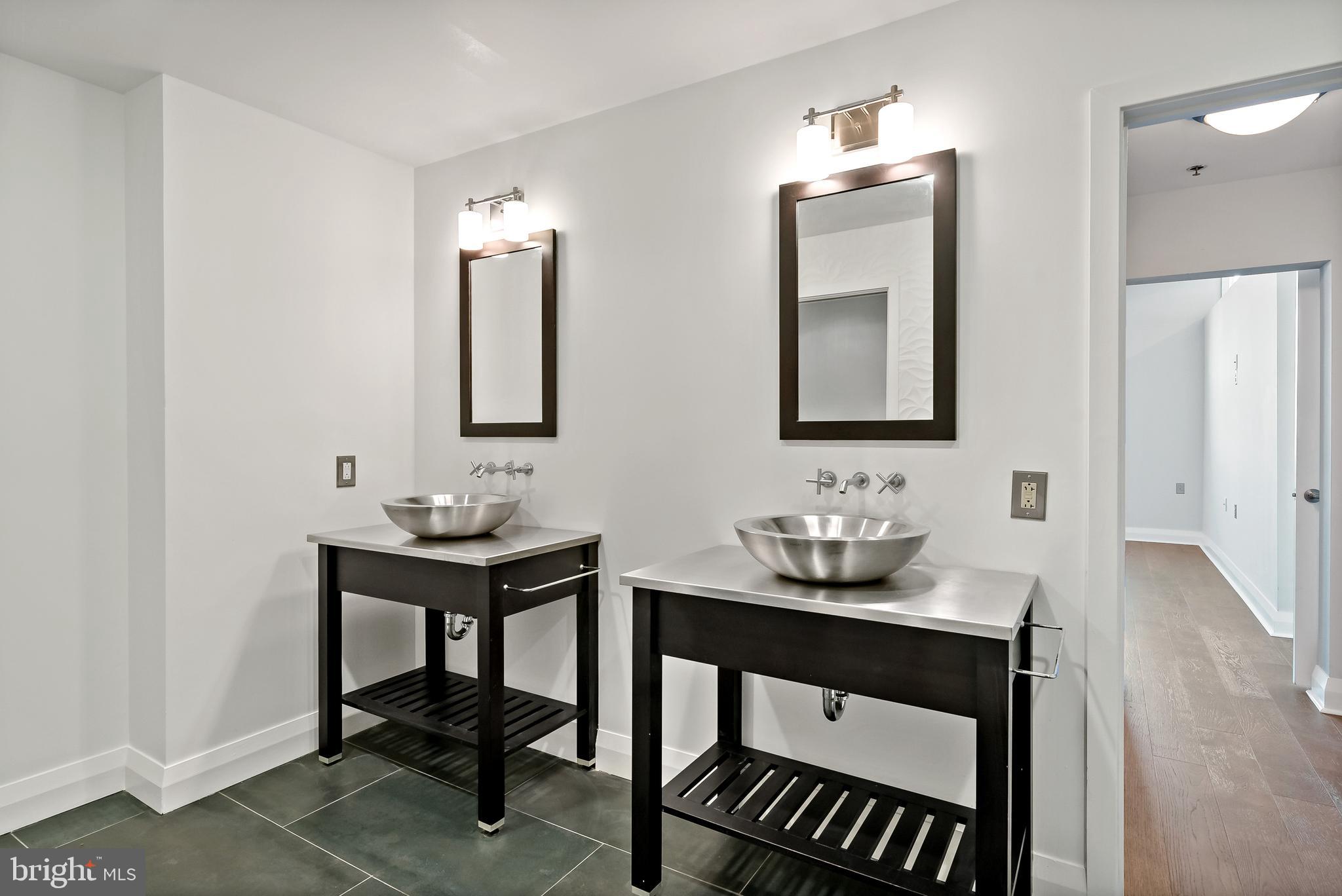 OLD CITY - Residential