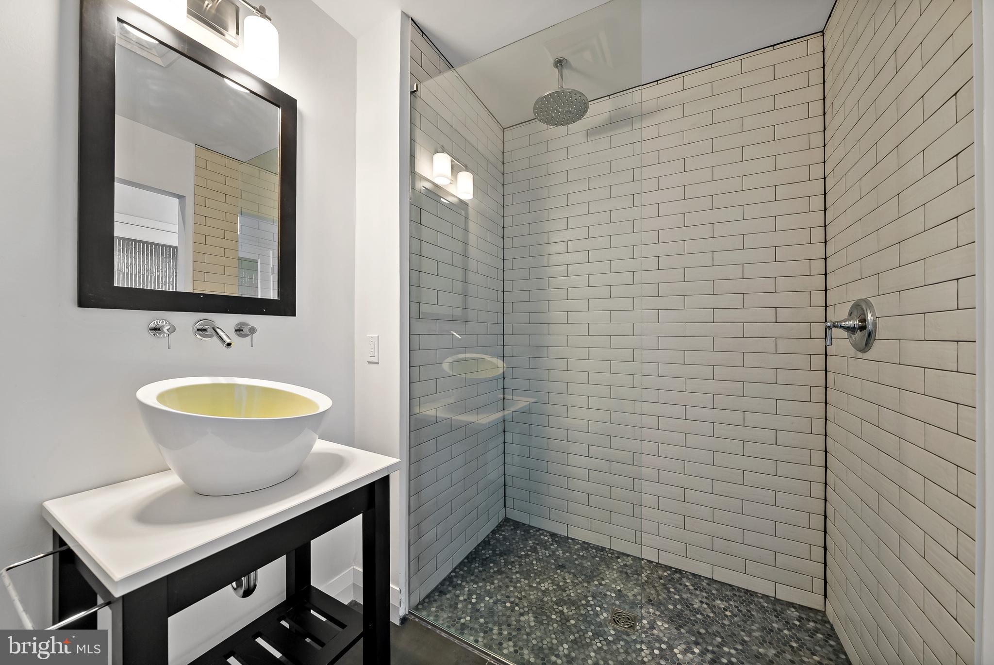 OLD CITY - Residential