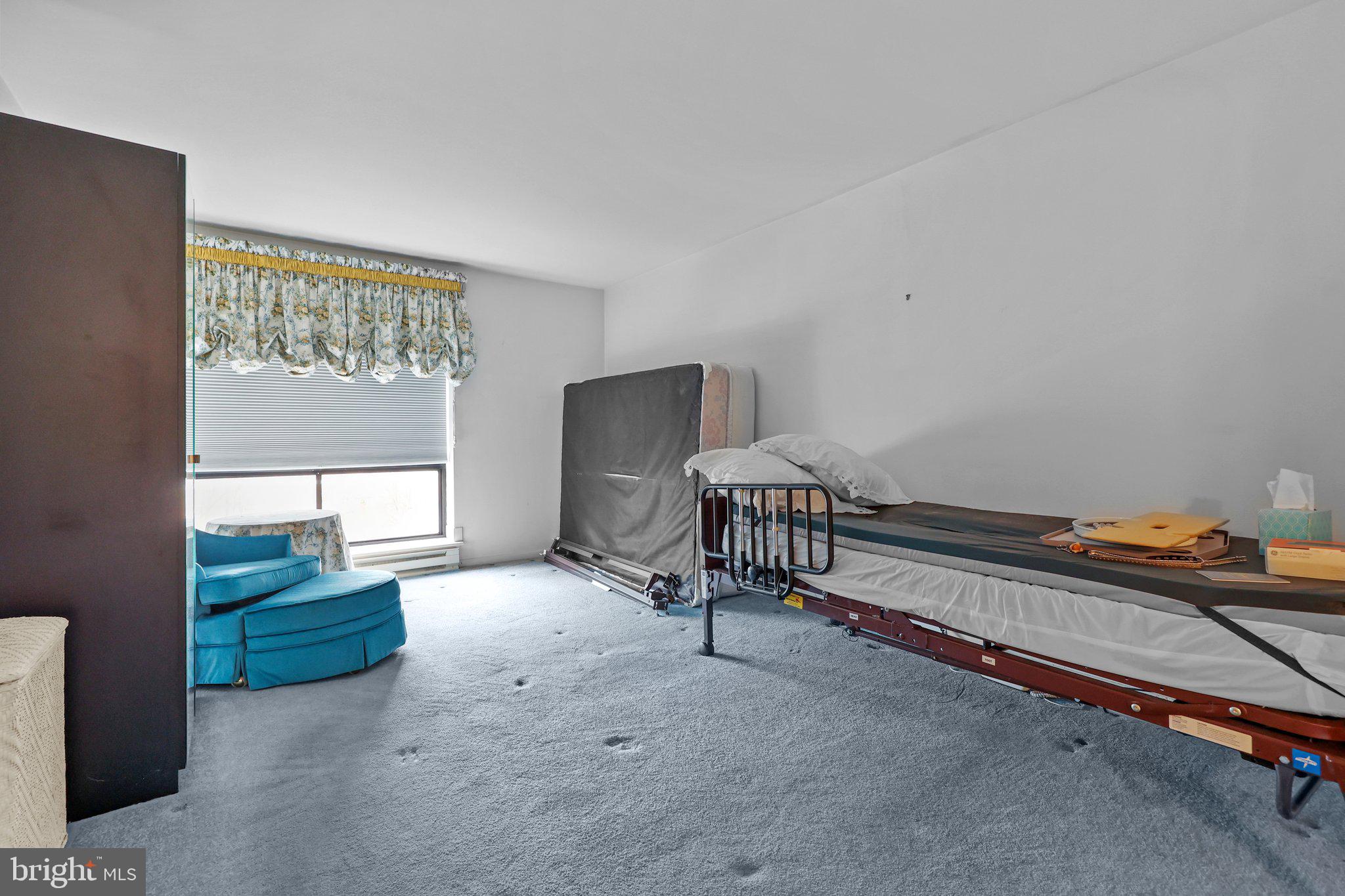 HILL HOUSE - Residential