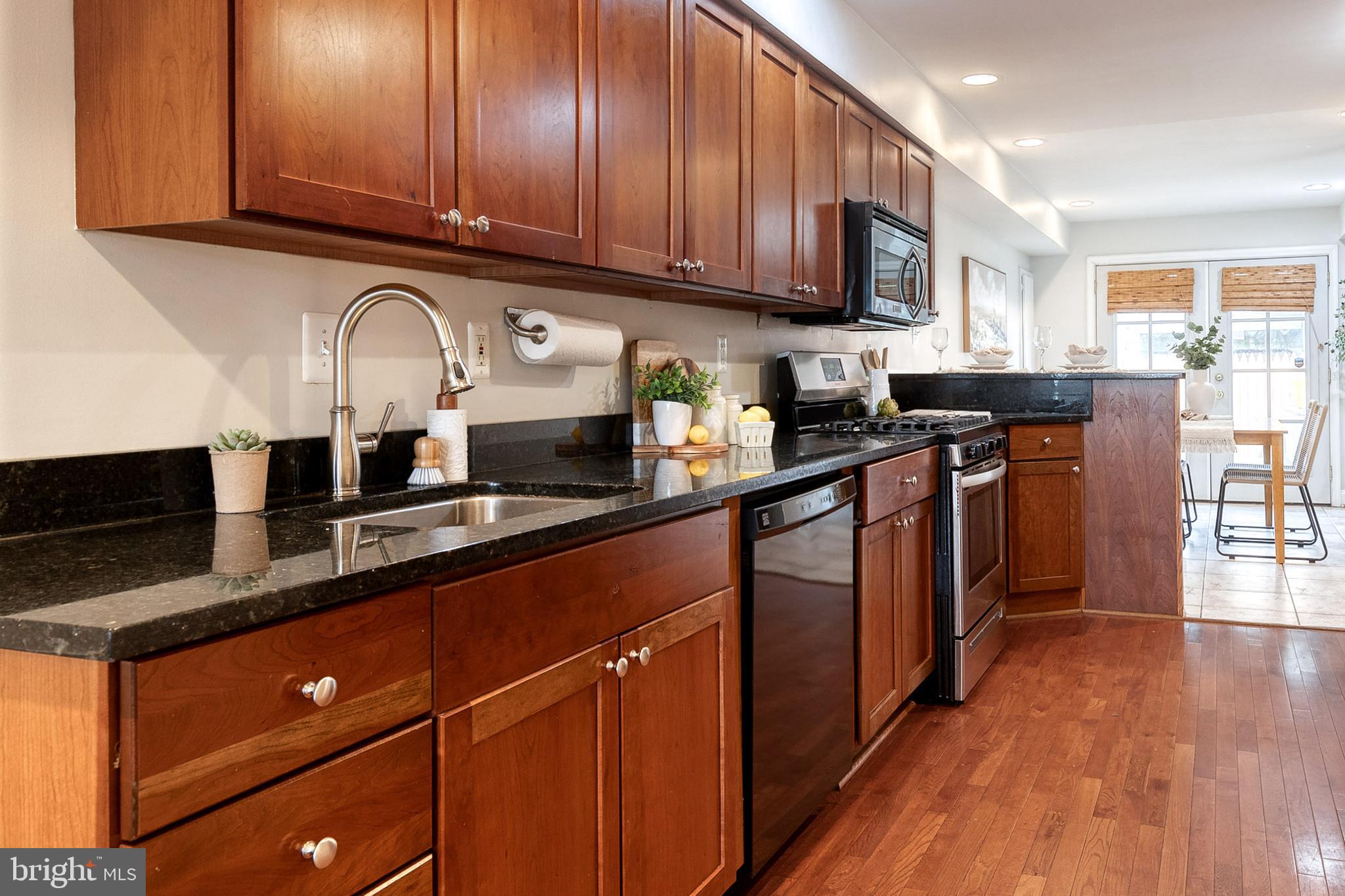 CANTON - Residential