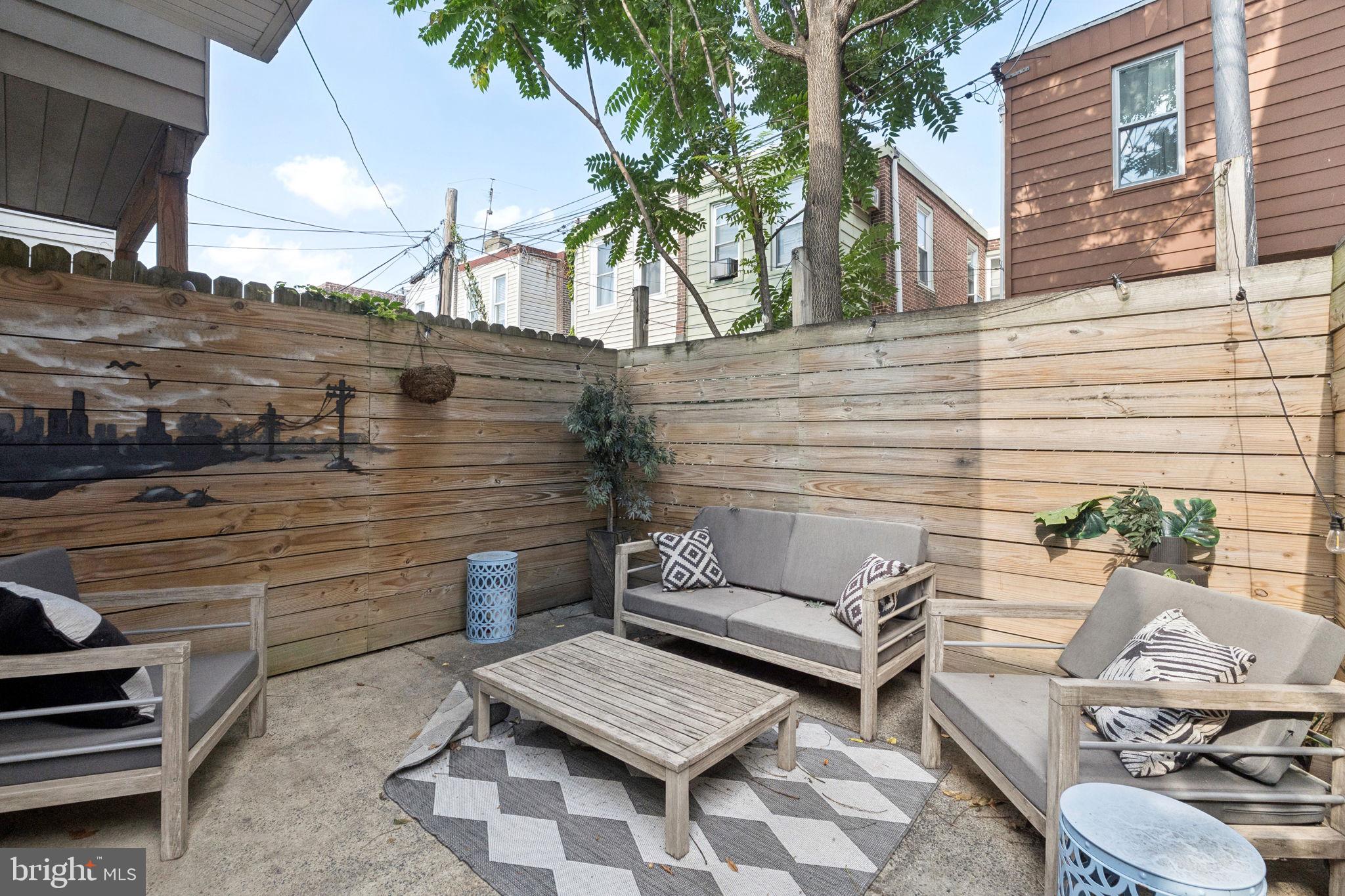 FISHTOWN - Residential Lease