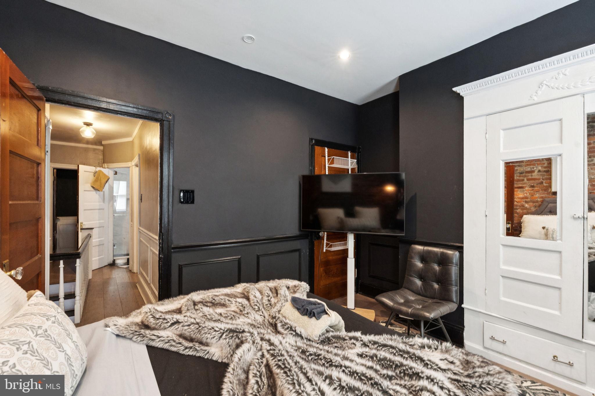 FISHTOWN - Residential Lease