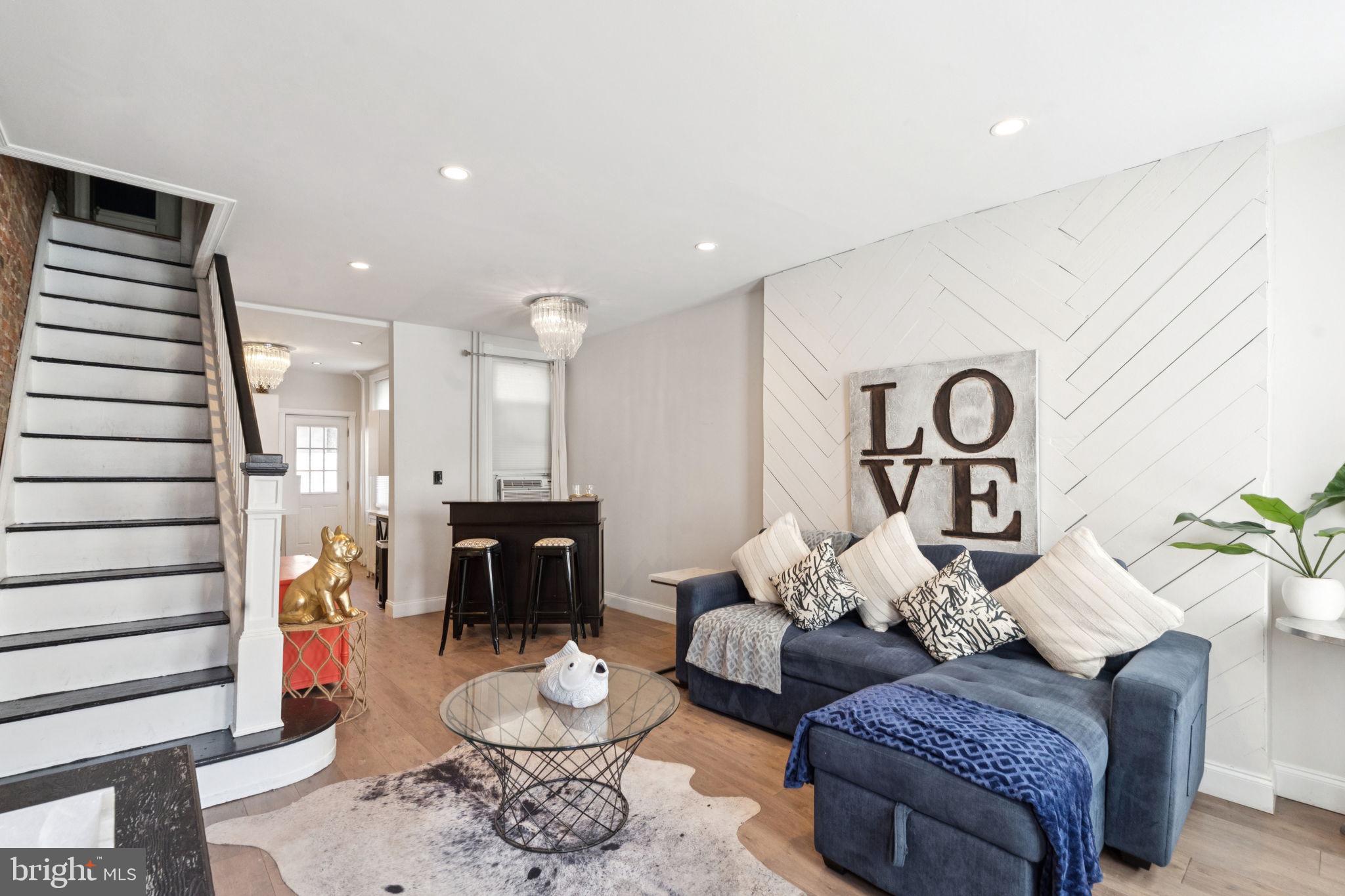 FISHTOWN - Residential Lease