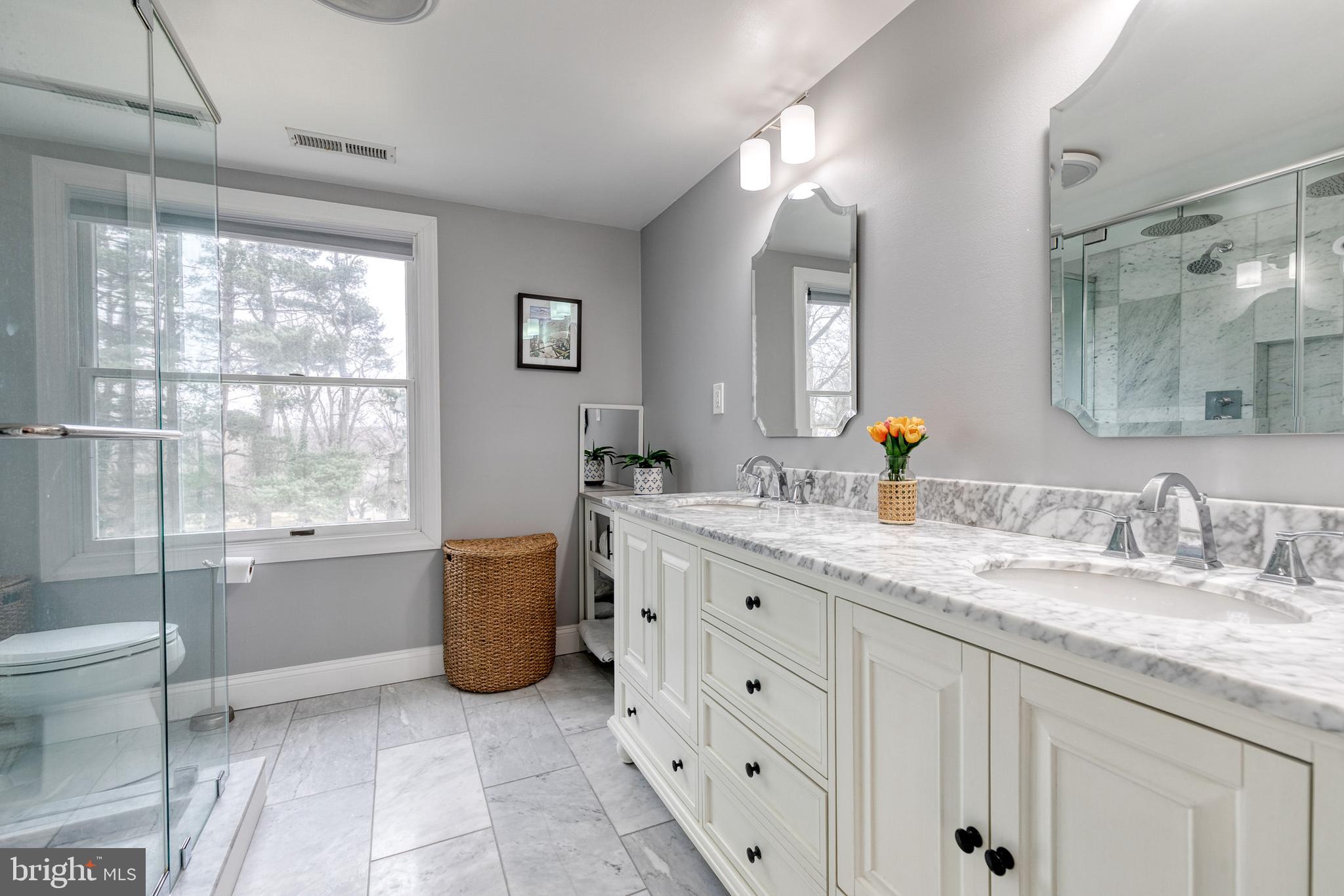 SEMINARY RIDGE - Residential