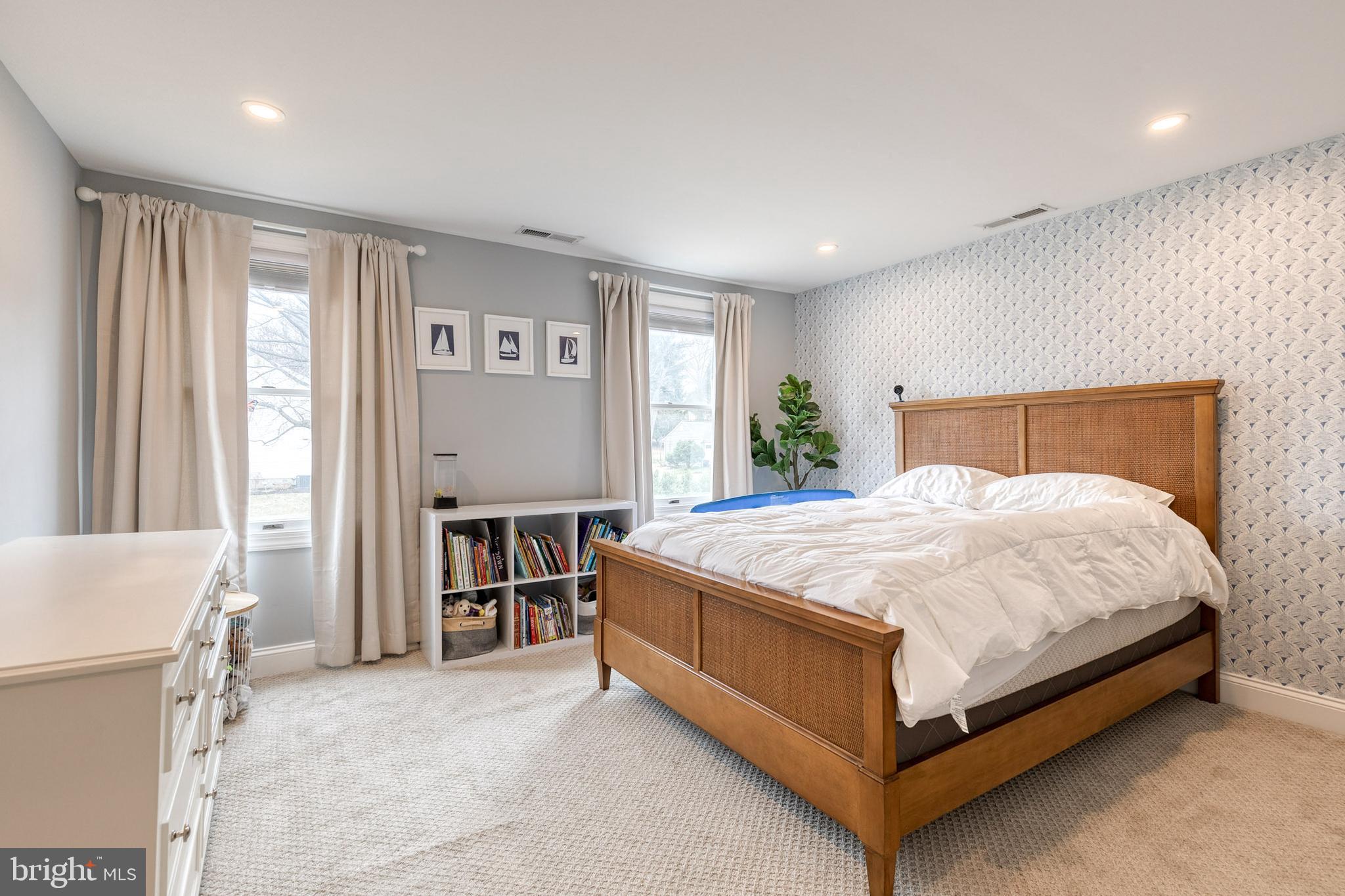 SEMINARY RIDGE - Residential