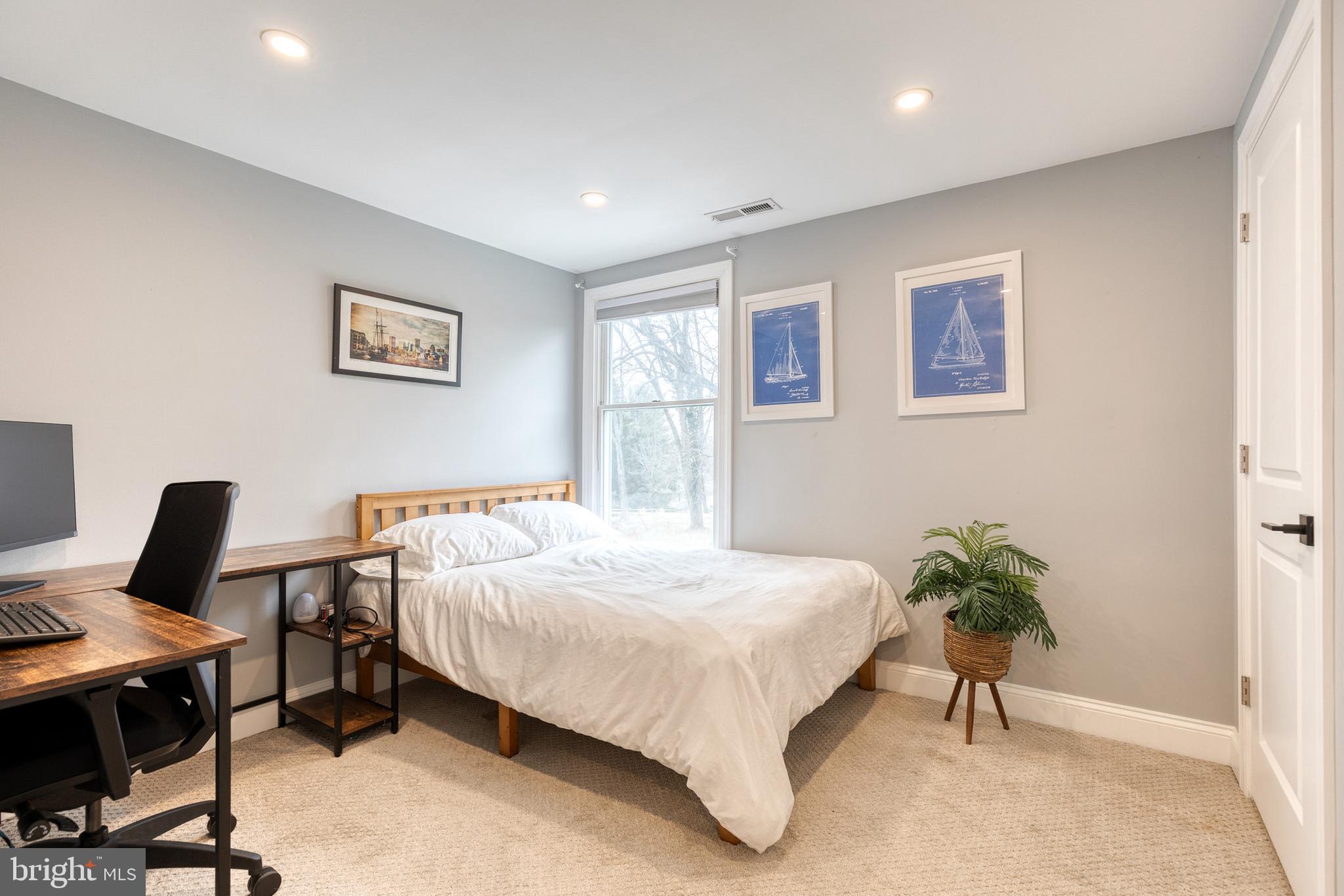 SEMINARY RIDGE - Residential