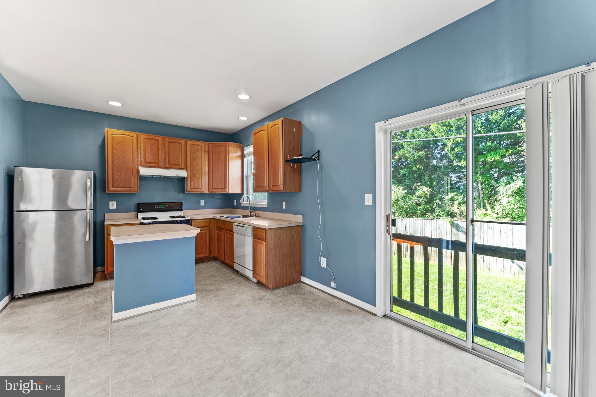 MOSBY RIDGE CONDO - Residential