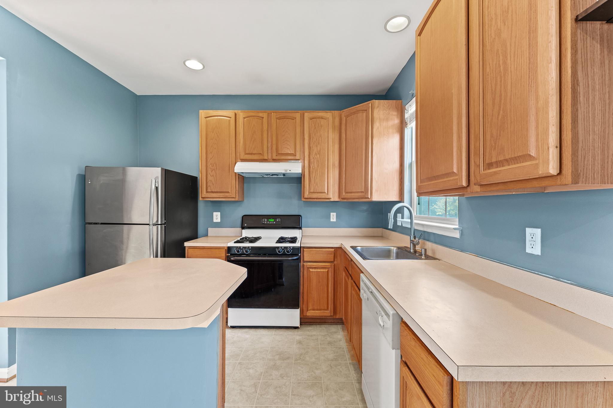 MOSBY RIDGE CONDO - Residential