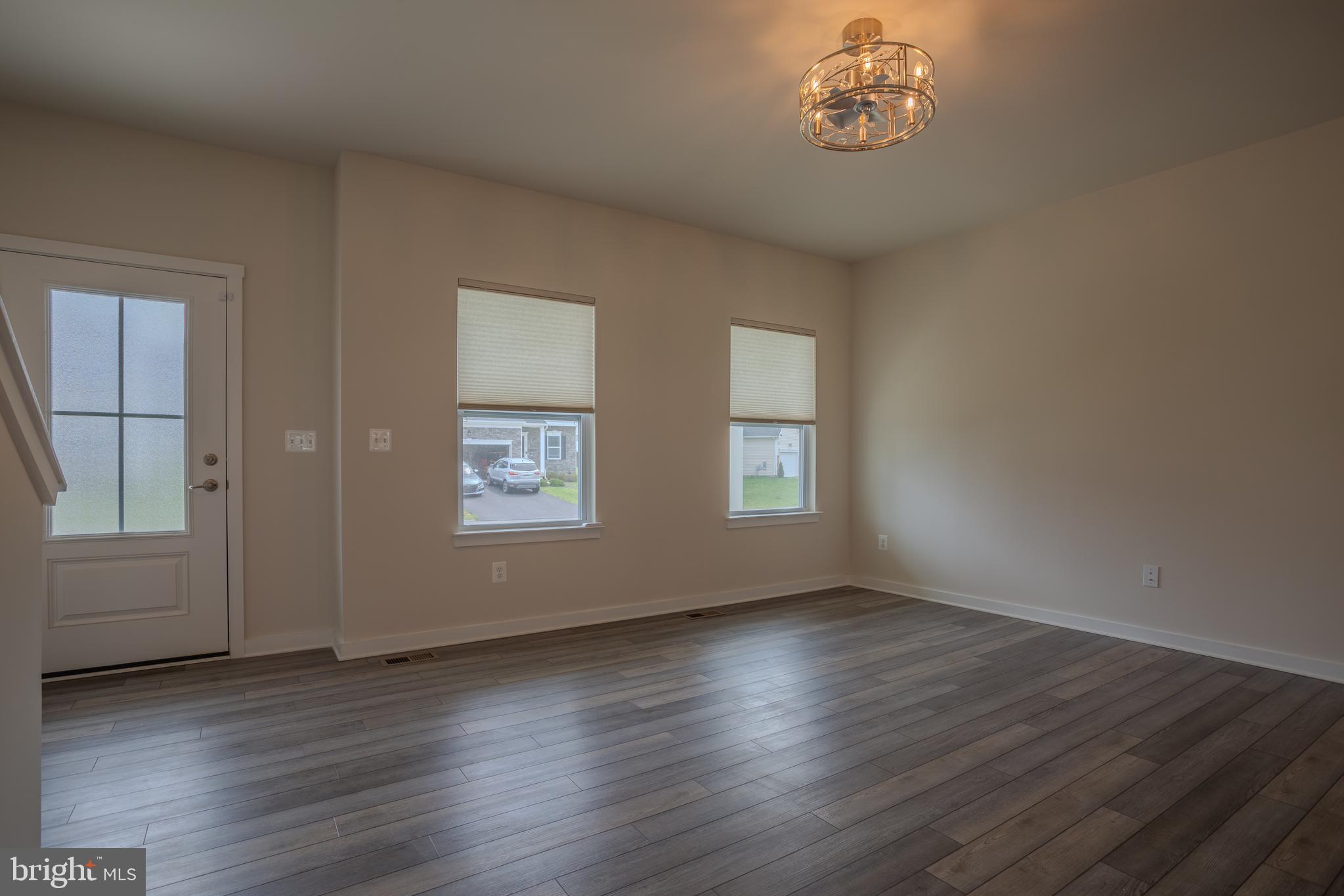 STONEY RIDGE - Residential