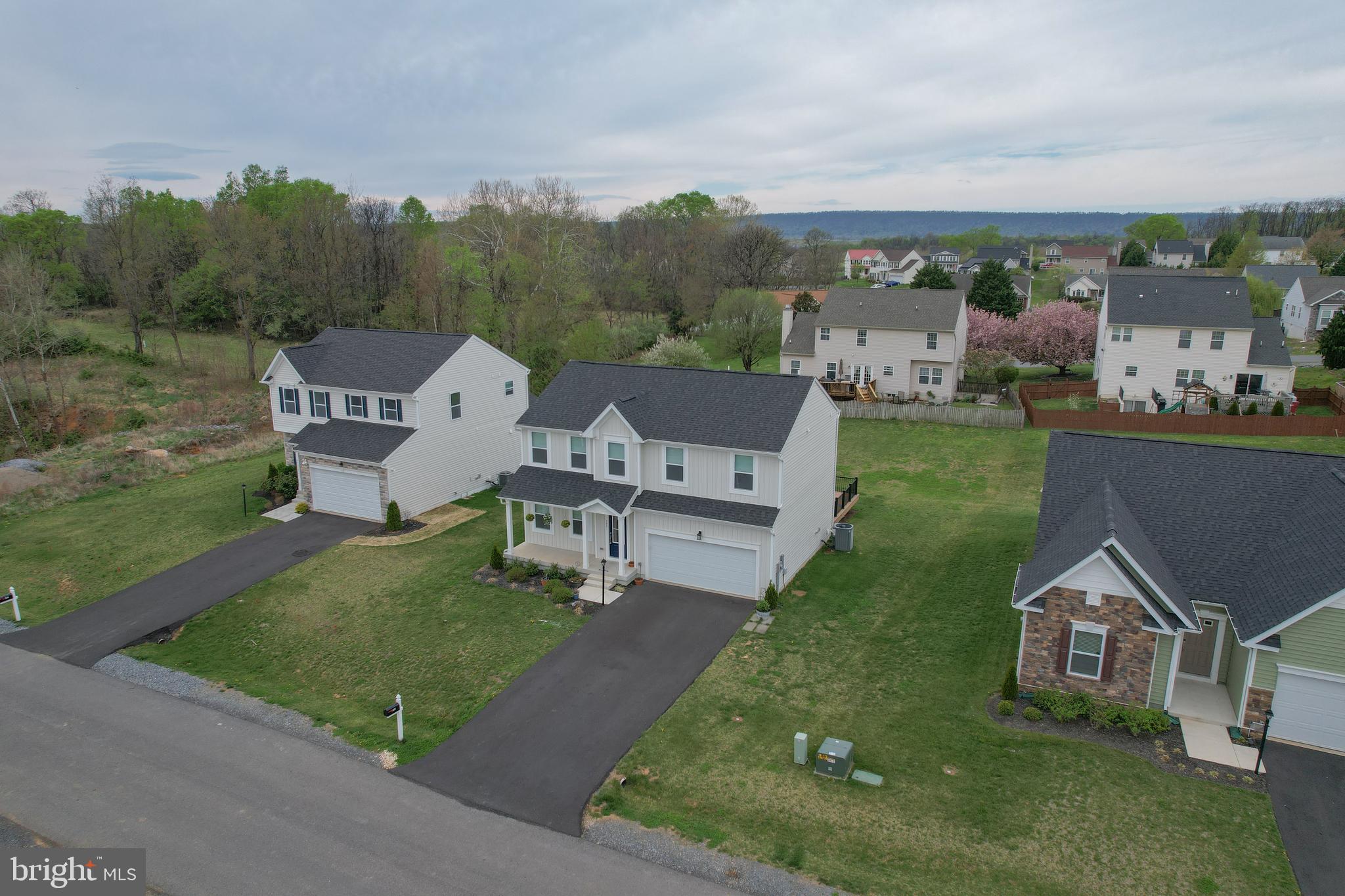STONEY RIDGE - Residential