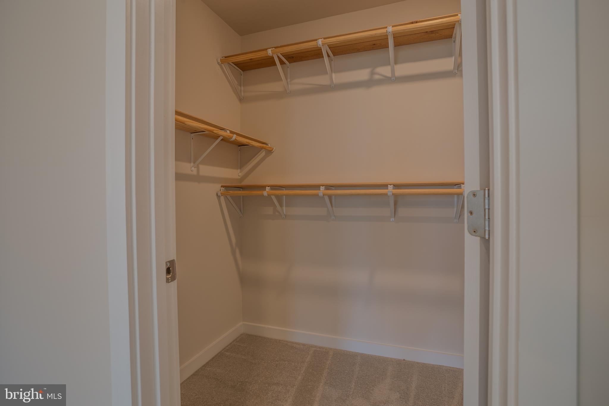 STONEY RIDGE - Residential