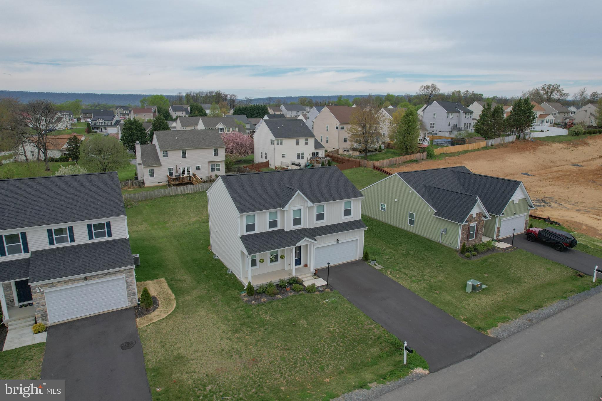 STONEY RIDGE - Residential