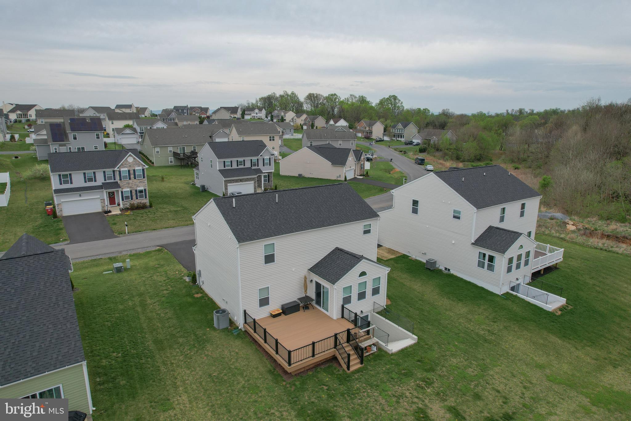 STONEY RIDGE - Residential