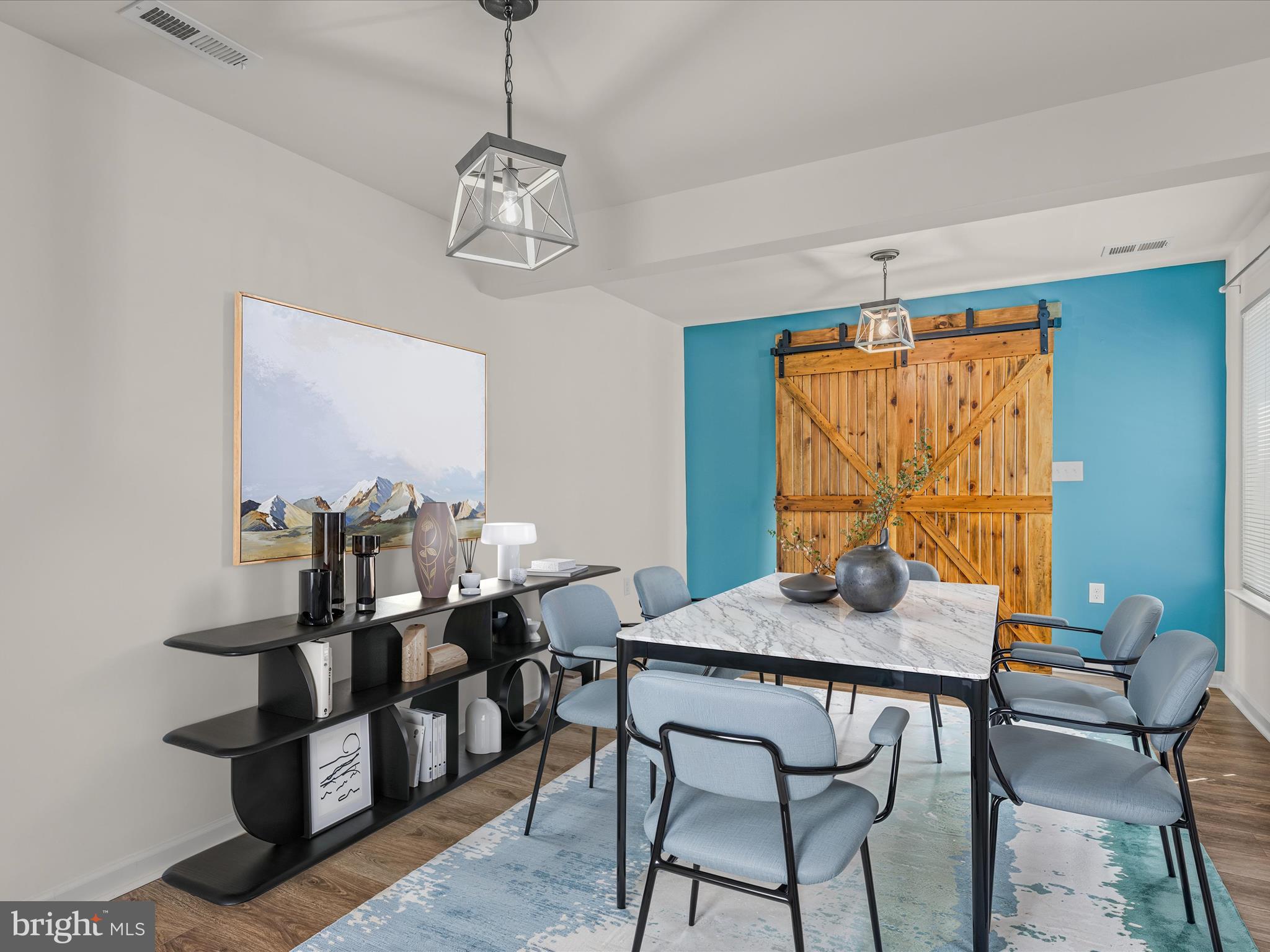 ARCHERS ROCK - Residential