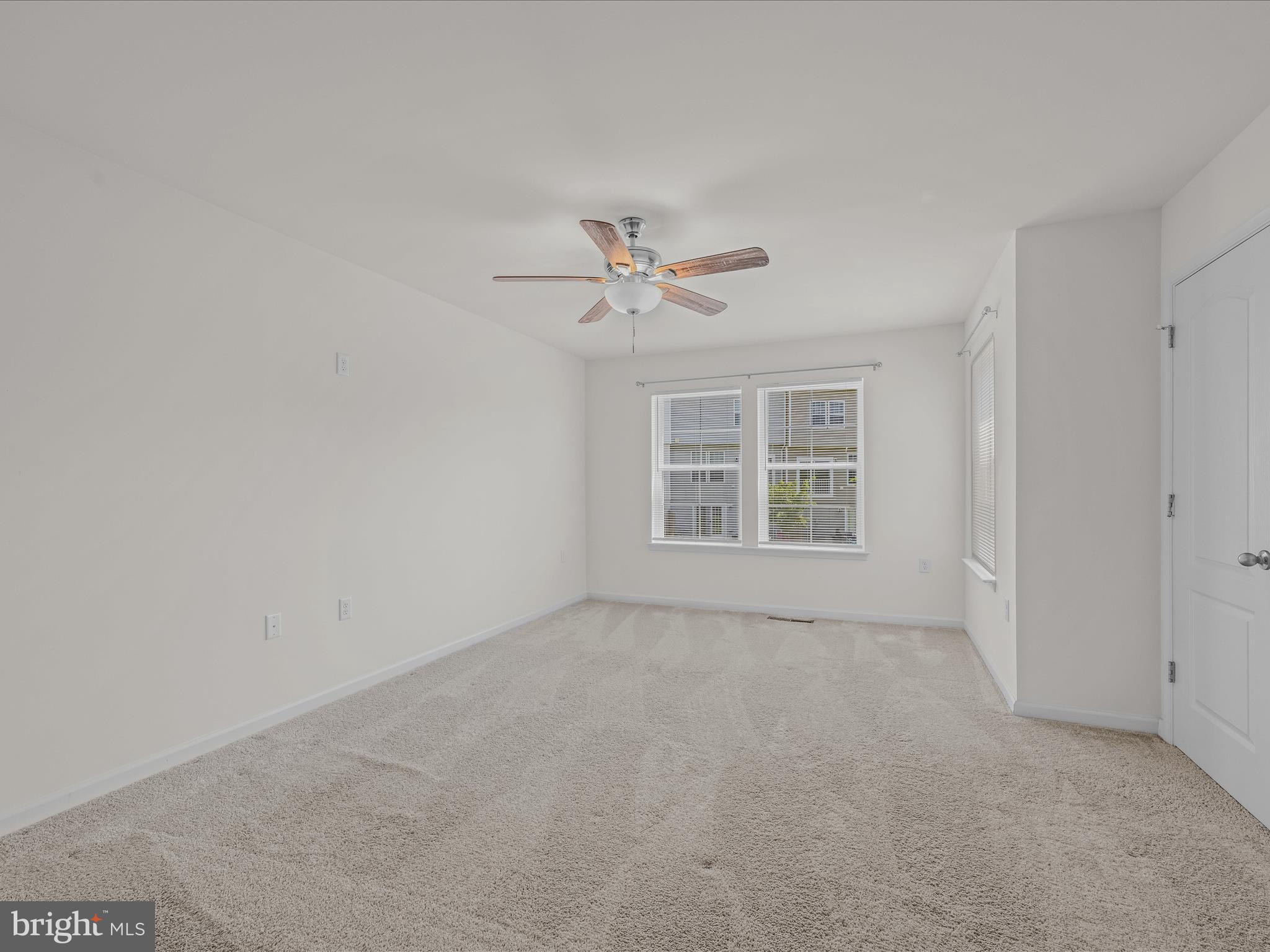 ARCHERS ROCK - Residential