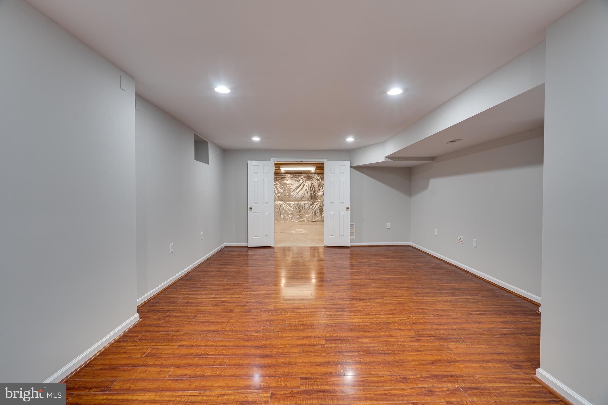 GAP VIEW VILLAGE - Residential