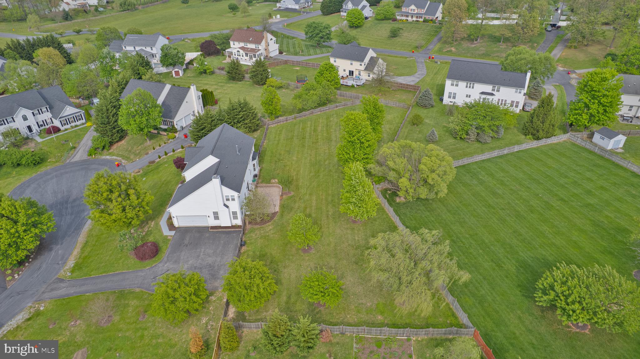 GAP VIEW VILLAGE - Residential