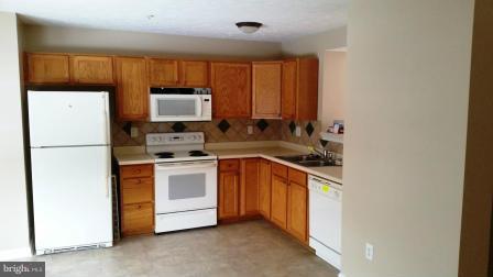 STONEGATE AT PATAPSCO - Residential