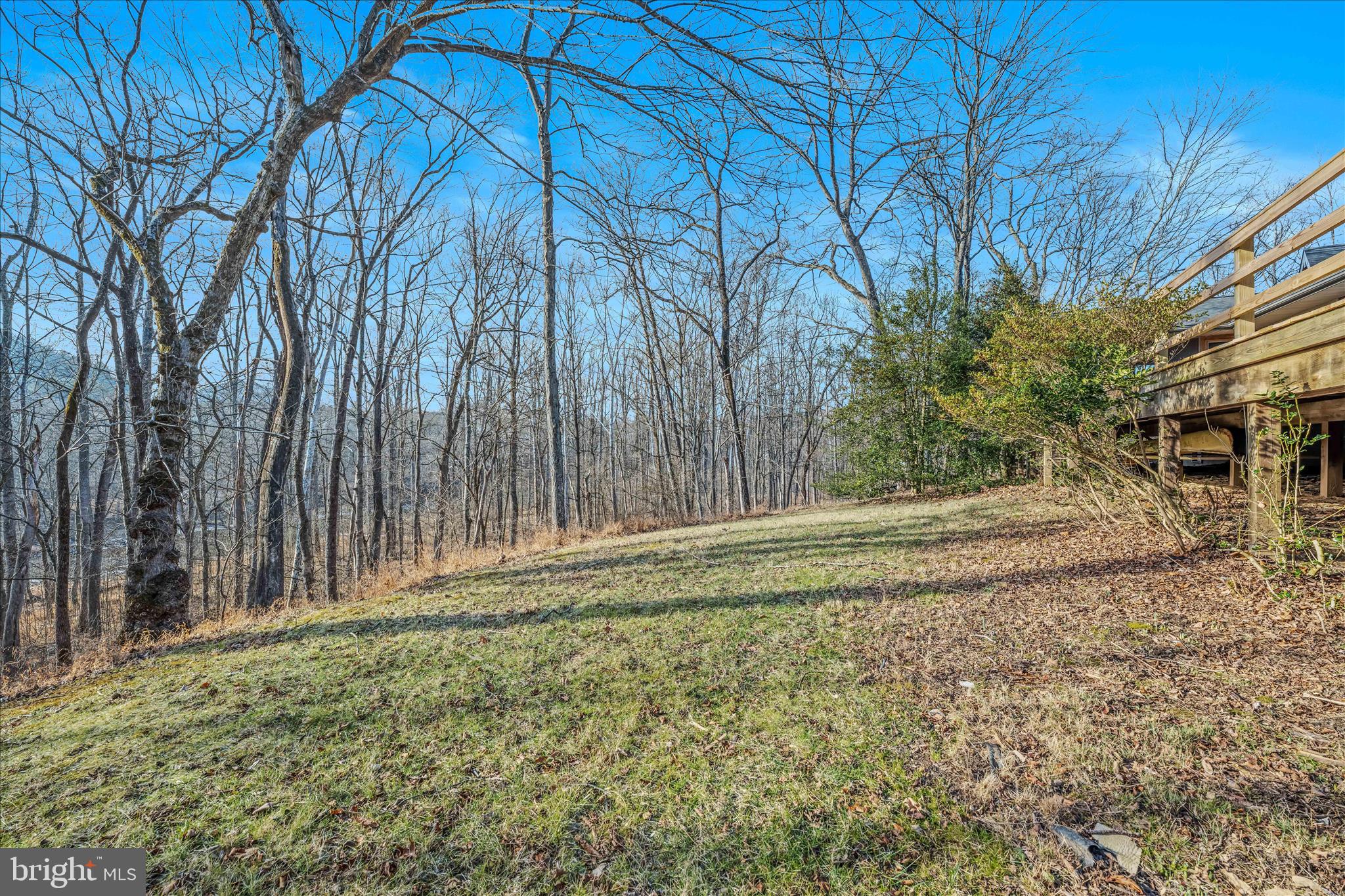 MOUNTAIN RIVER RETREAT - Residential