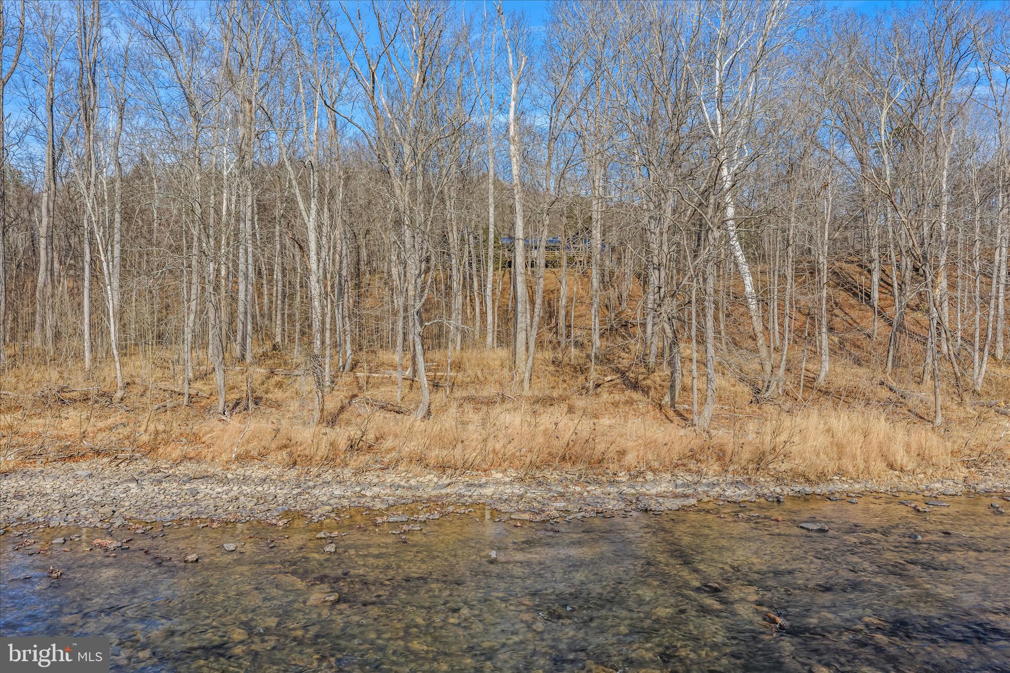 MOUNTAIN RIVER RETREAT - Residential