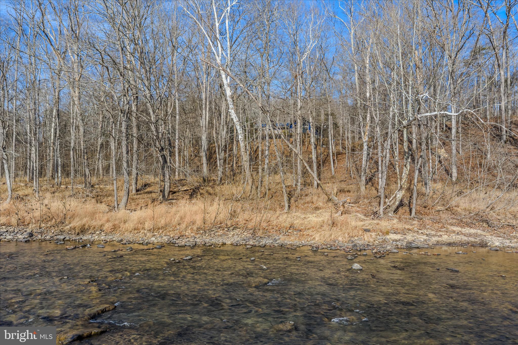 MOUNTAIN RIVER RETREAT - Residential